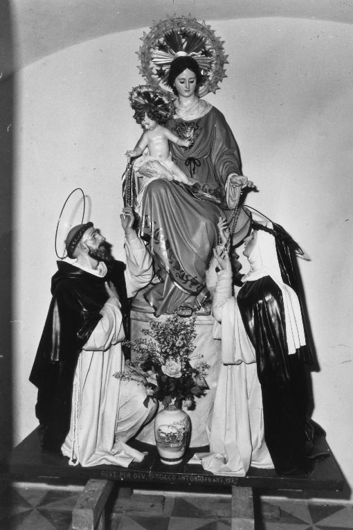 Madonna di Pompei, Madonna del Rosario con San Domenico e Santa Caterina da Siena (gruppo scultoreo) - ambito Italia meridionale (sec. XVIII)