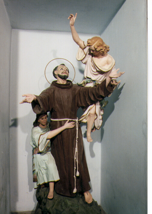 San Francesco d'Assisi stimmatizzato sostenuto da due angeli (statua) - bottega salentina (primo quarto sec. XX)