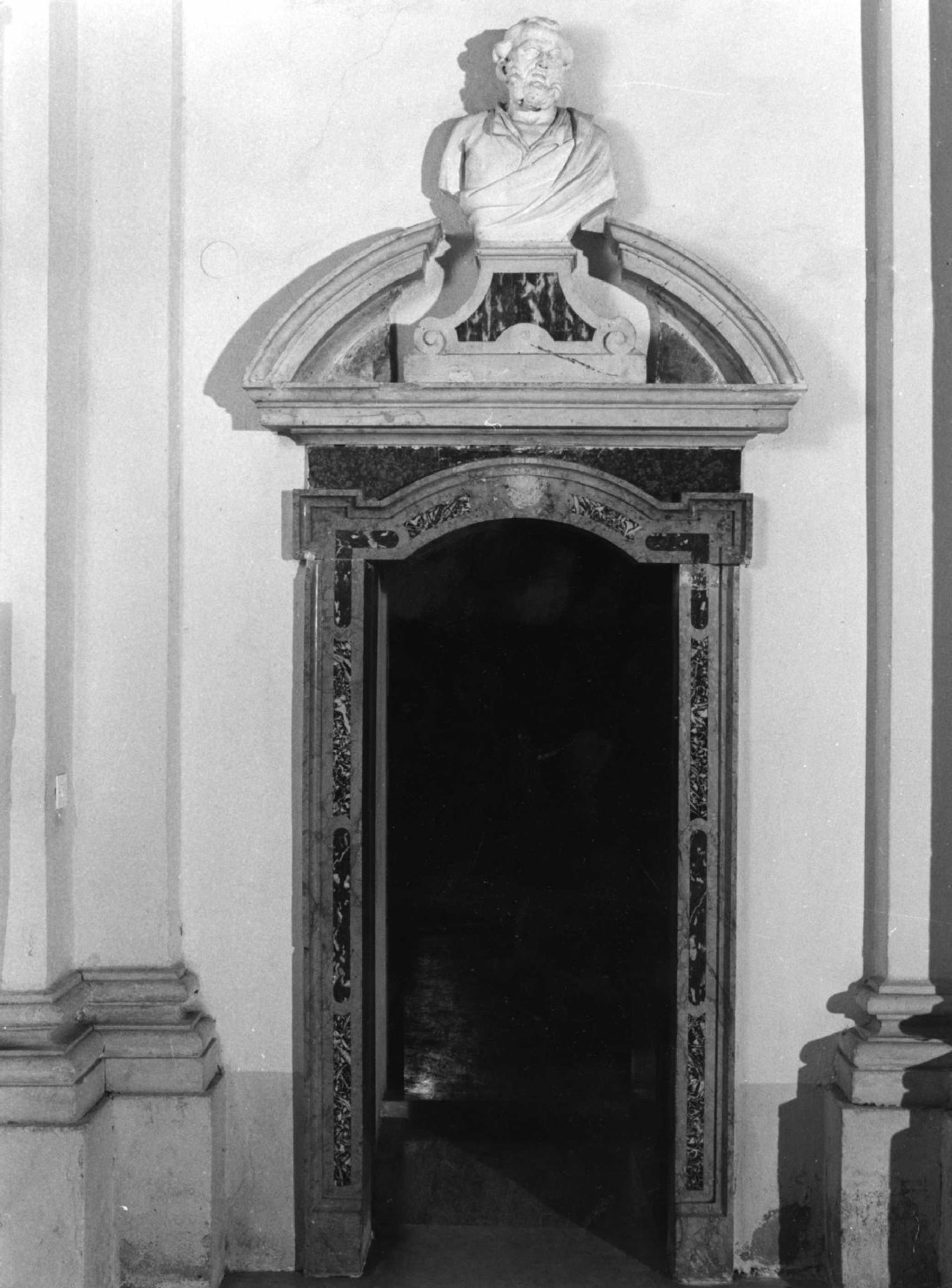 mostra di porta, insieme - bottega veronese (secc. XVII/ XVIII)