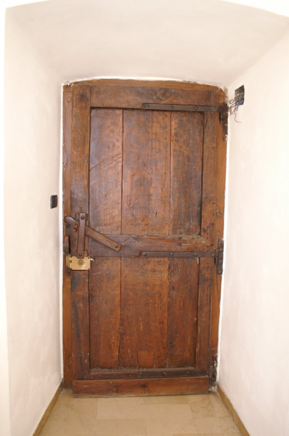 porta - ad un battente - bottega molisana (sec. XIX)
