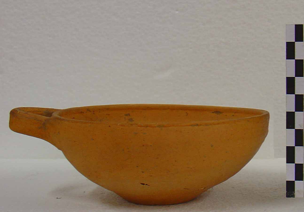 coppetta monoansata (primo quarto VI a.C)