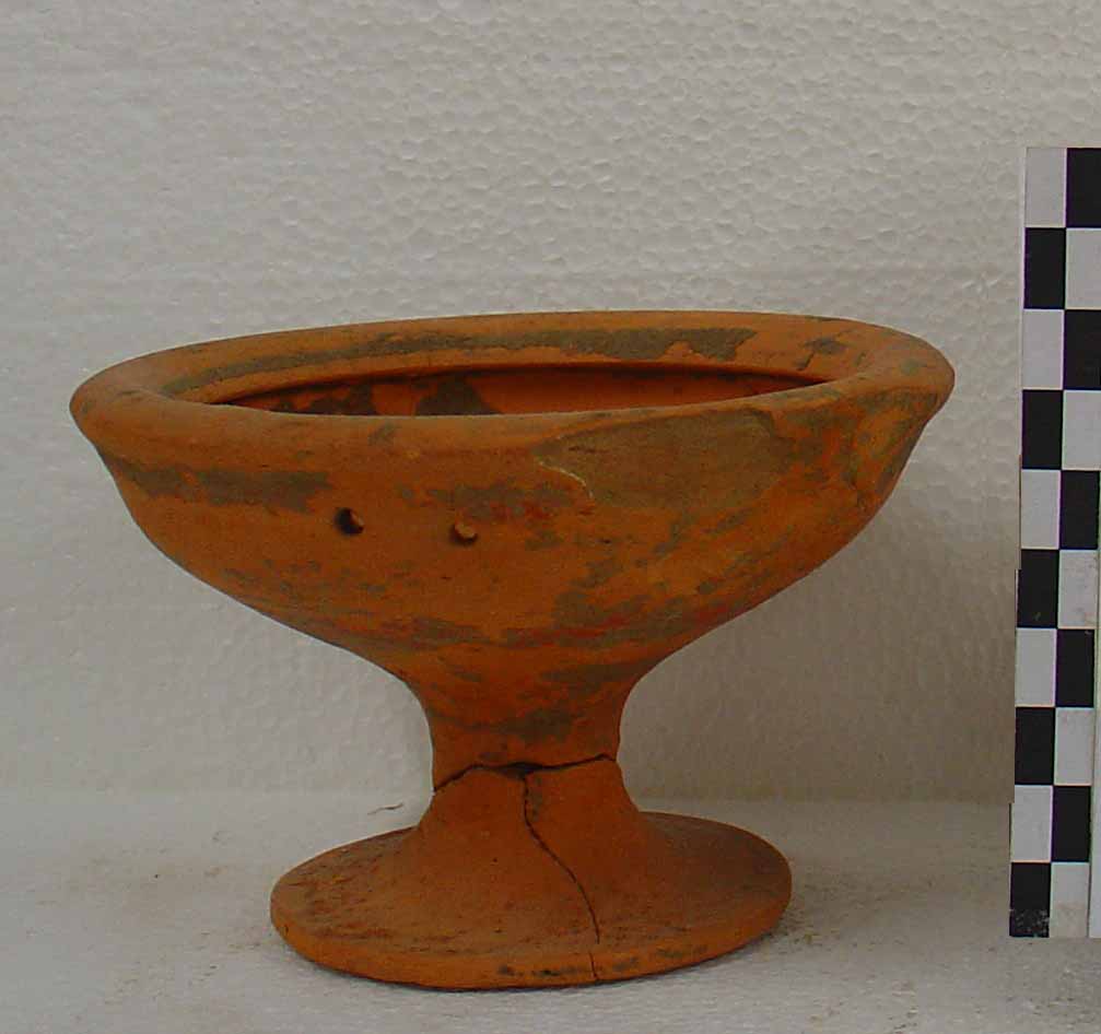 coppetta su alto piede (primo quarto VI a.C)