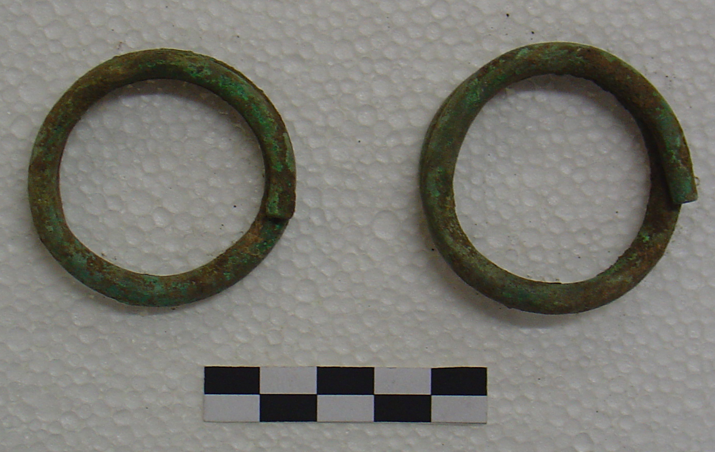 bracciale (fine VII a.C)