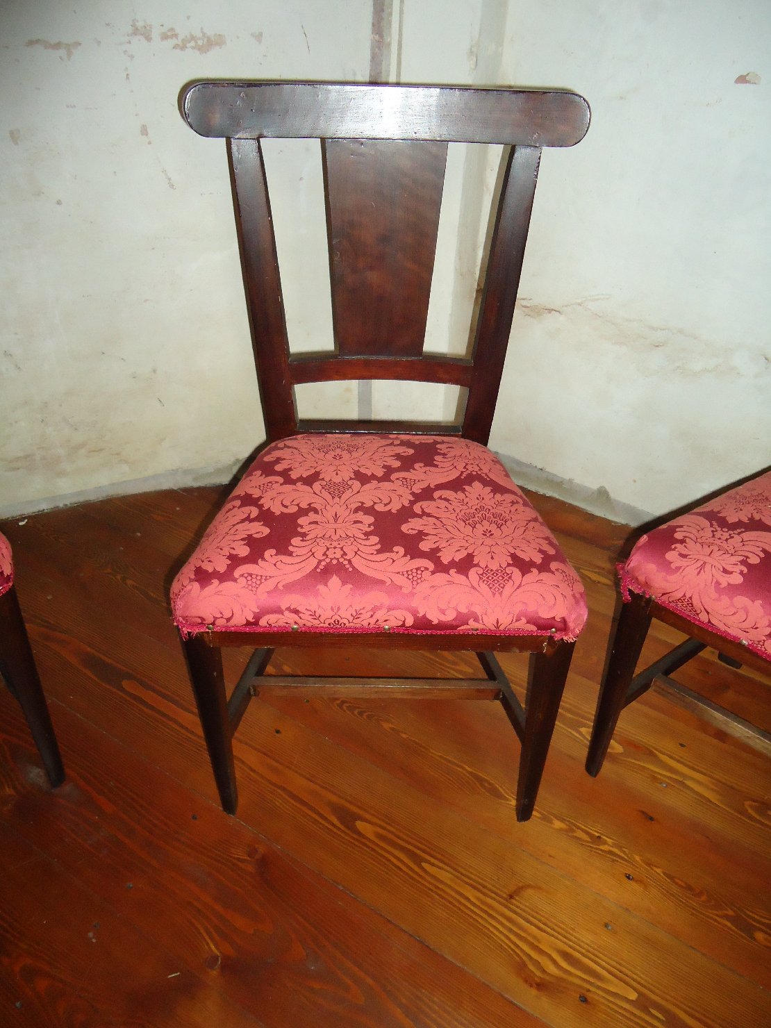 sedia, serie - bottega sarda (prima metà sec. XX)