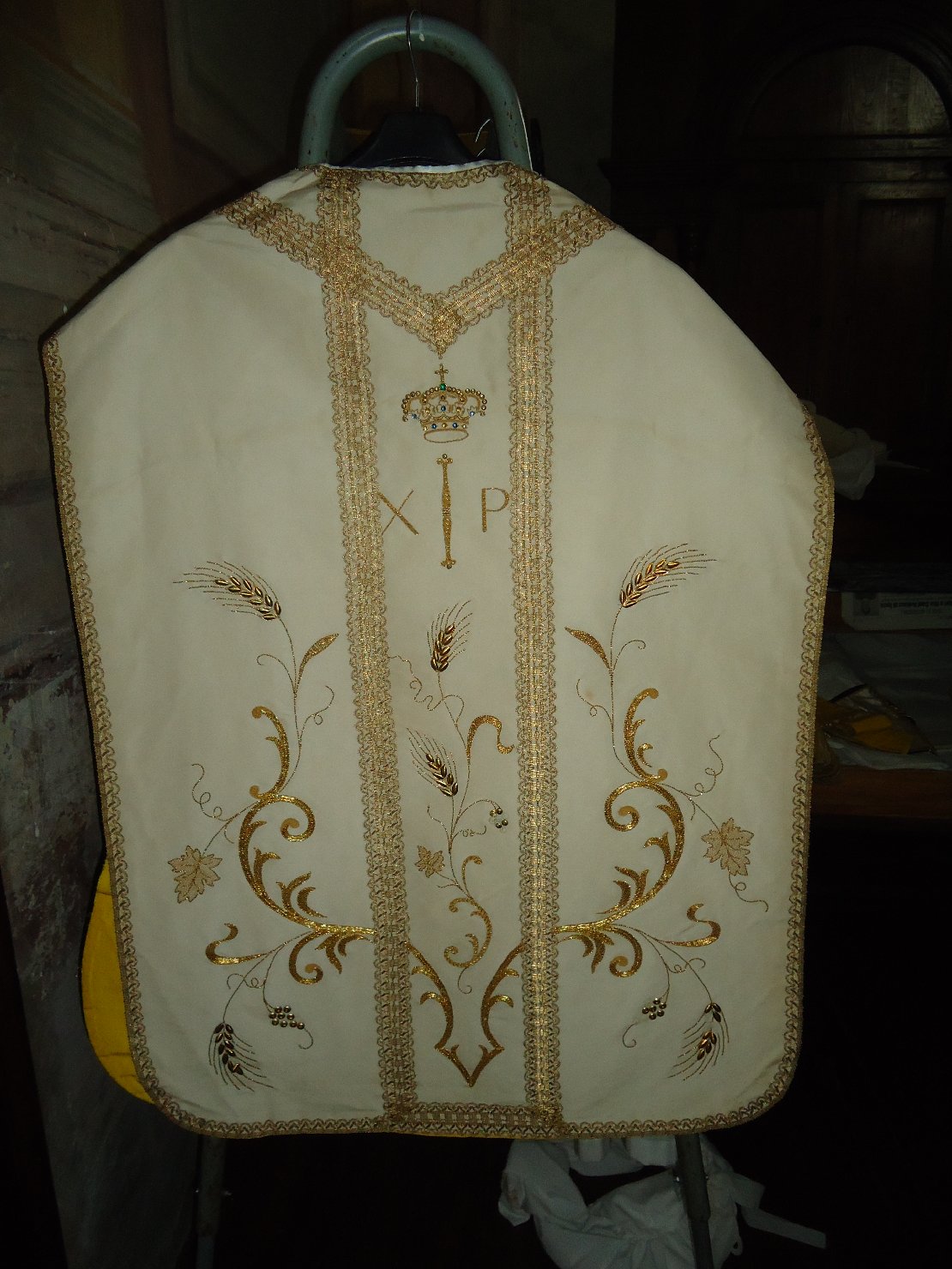 paramento liturgico, insieme - manifattura sarda (sec. XX)