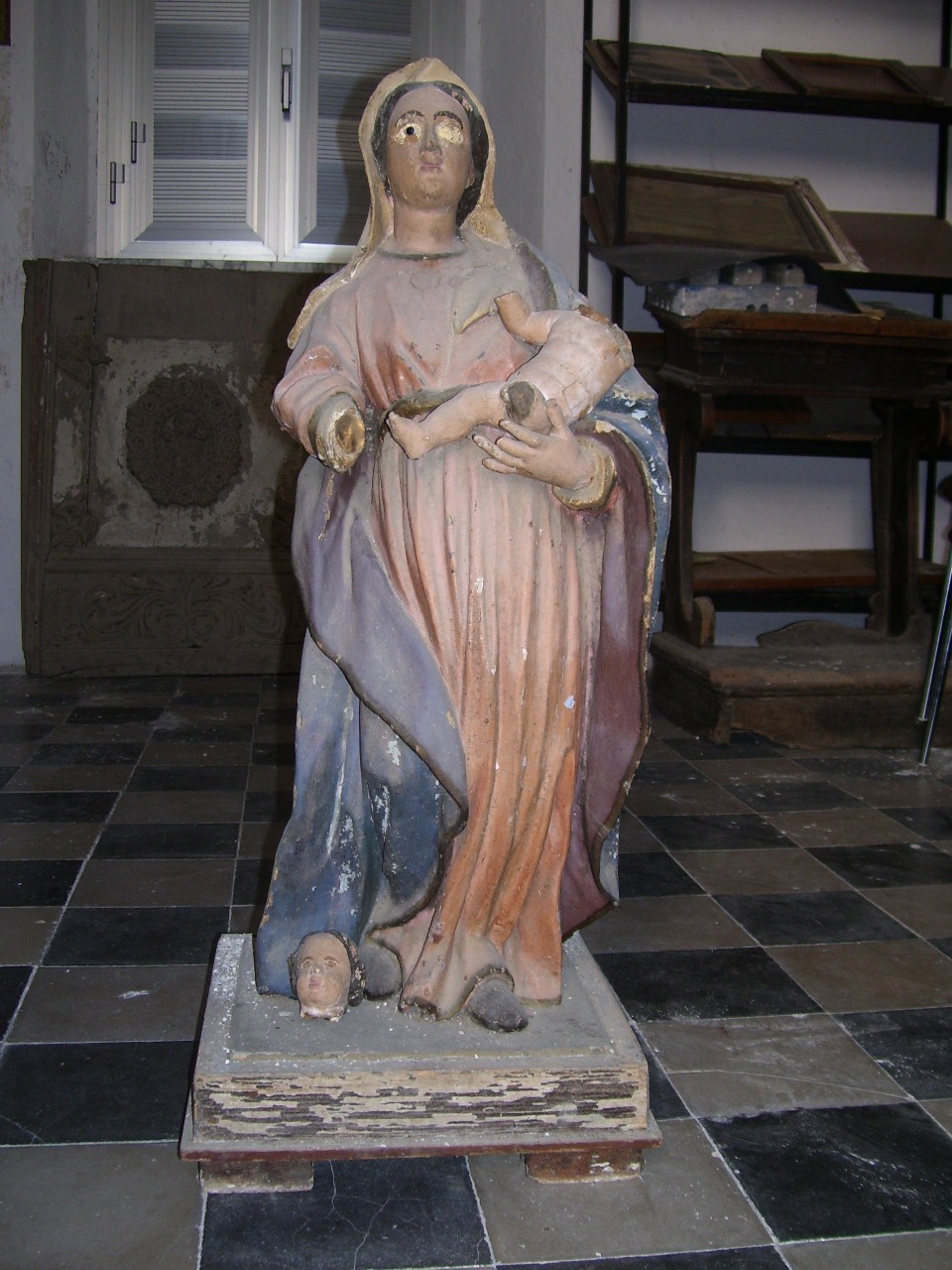 Madonna con Bambino (statua) - bottega campana (prima metà sec. XVII)