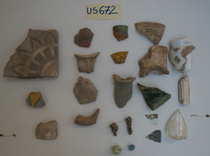 materiale proveniente da Unità Stratigrafica (ceramica, materiale di rivestimento, scorie di fusione, vetro) (limiti cronologici non precisabili)
