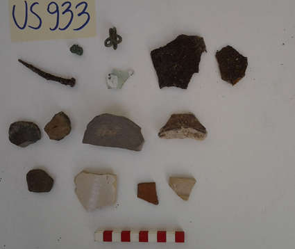 materiale proveniente da Unità Stratigrafica (ceramica, metallo, reperti faunistici, vetro) (limiti cronologici non precisabili)