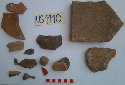 materiale proveniente da Unità Stratigrafica (ceramica, materiale di rivestimento, metallo, reperti fittili) (limiti cronologici non precisabili)