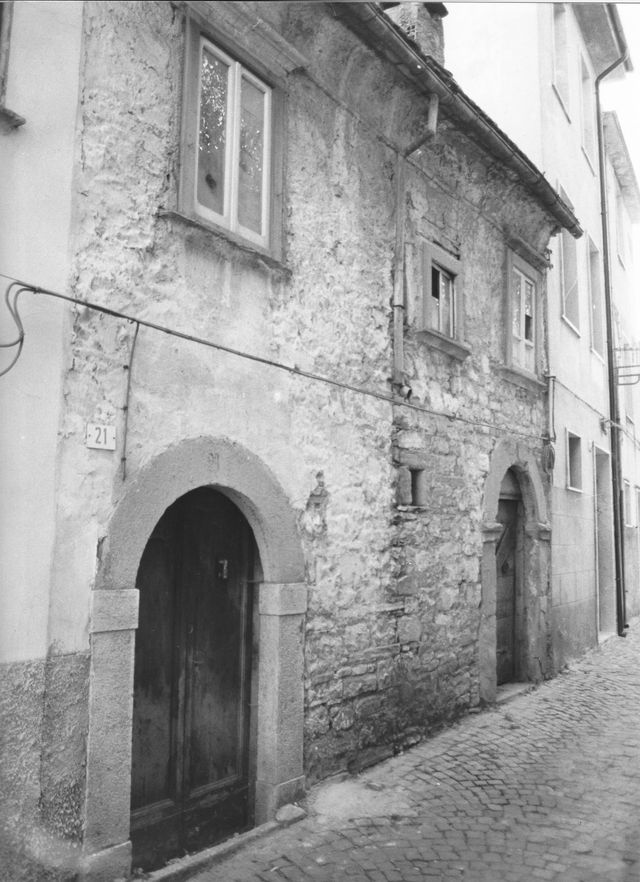 case, a schiera - Agnone (IS) 