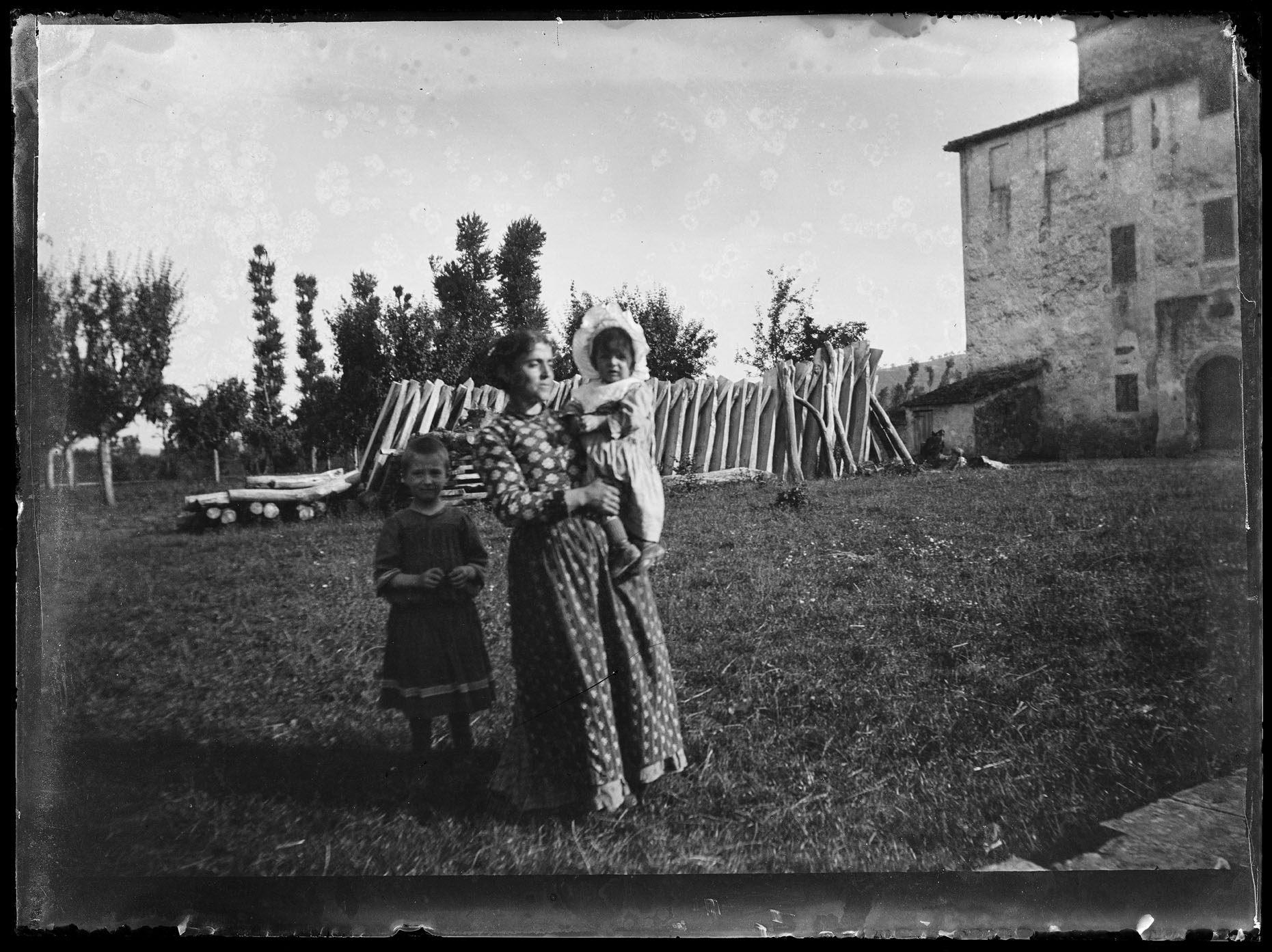 L1736 (negativo) di studio di vetrate artistiche Moretti-Caselli (fine/ inizio XX/ XXI)