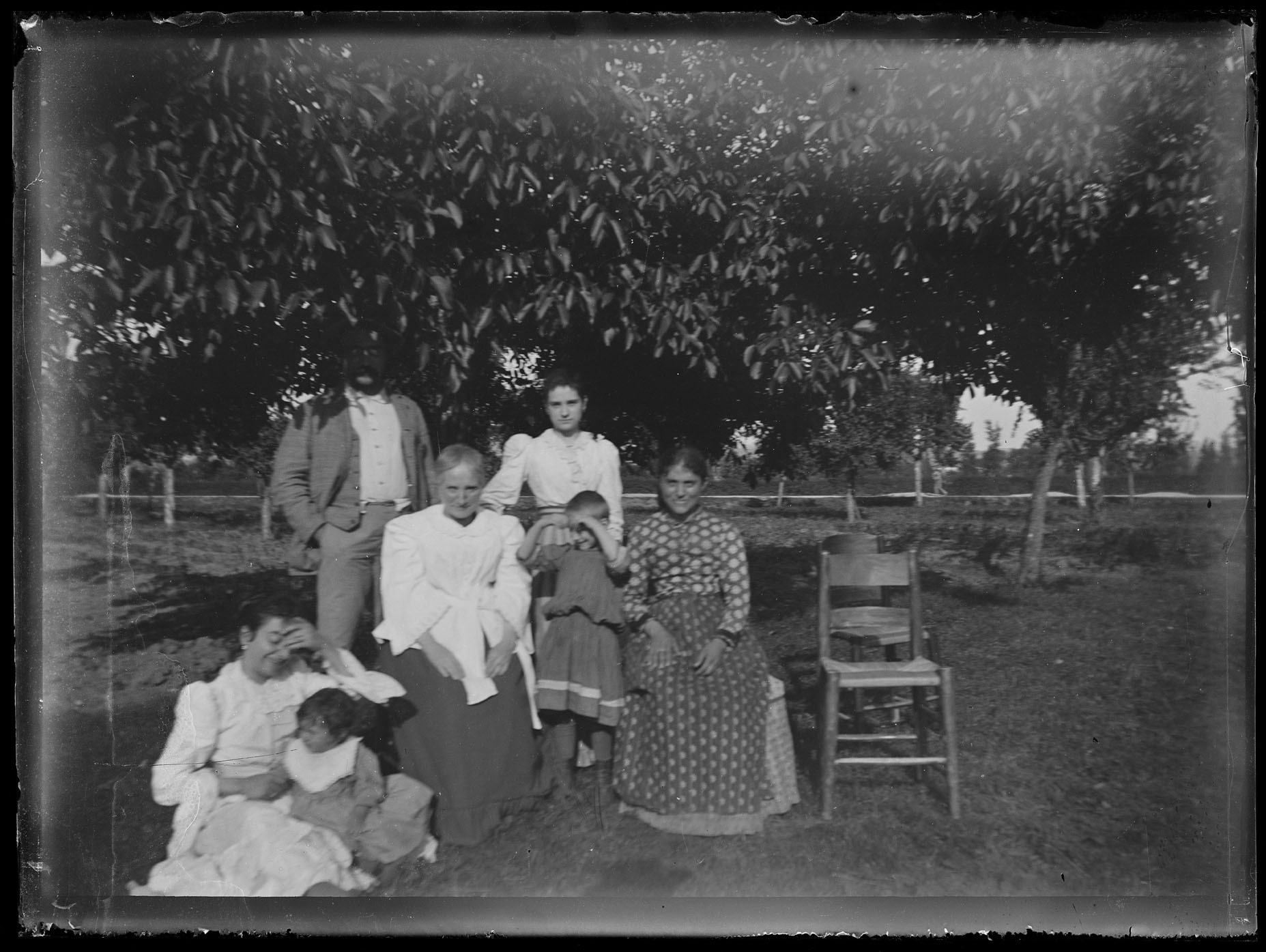 L1741 (negativo) di studio di vetrate artistiche Moretti-Caselli (fine/ inizio XX/ XXI)