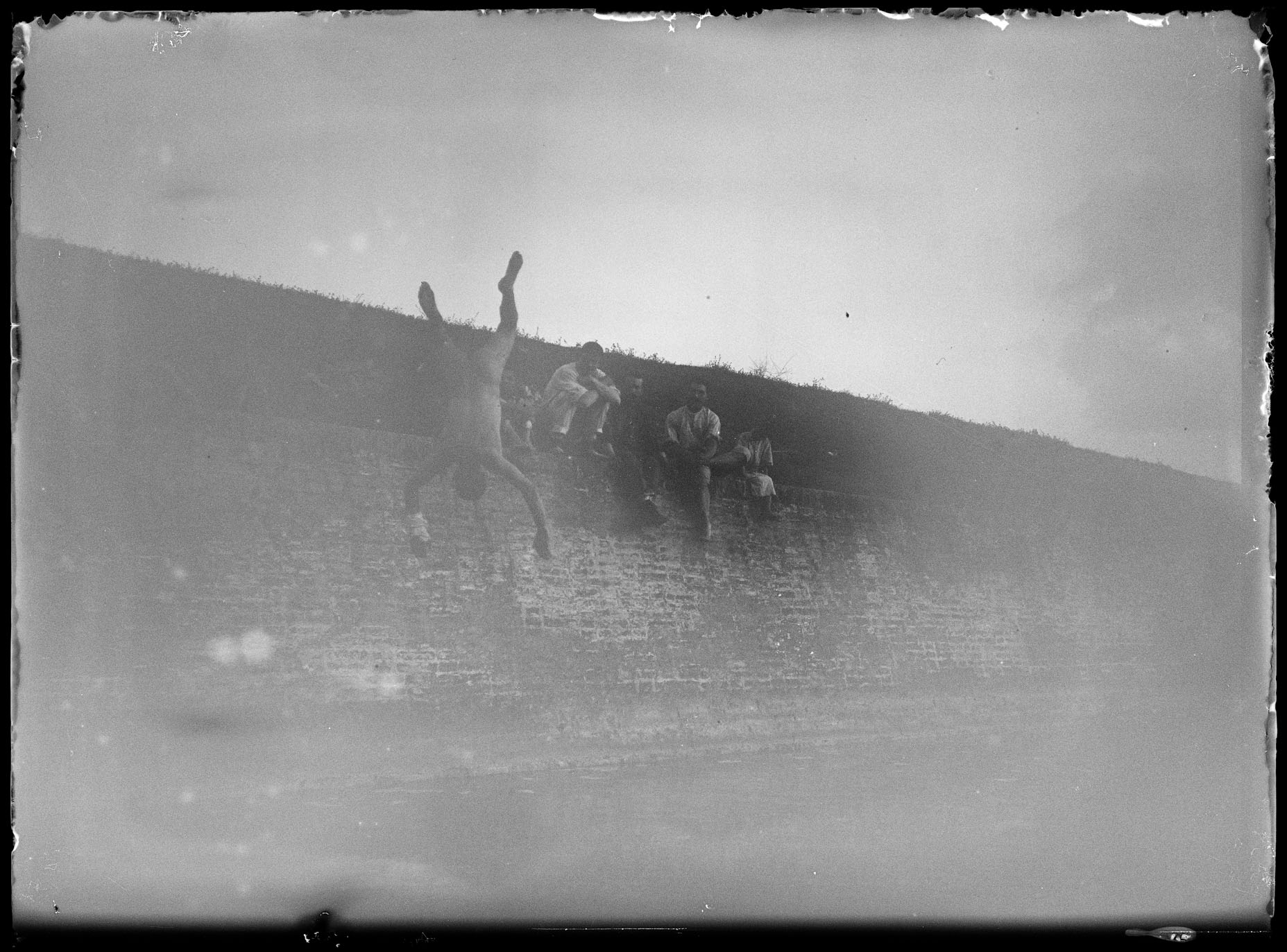 L2019 (negativo) di studio di vetrate artistiche Moretti-Caselli (fine/ inizio XX/ XXI)