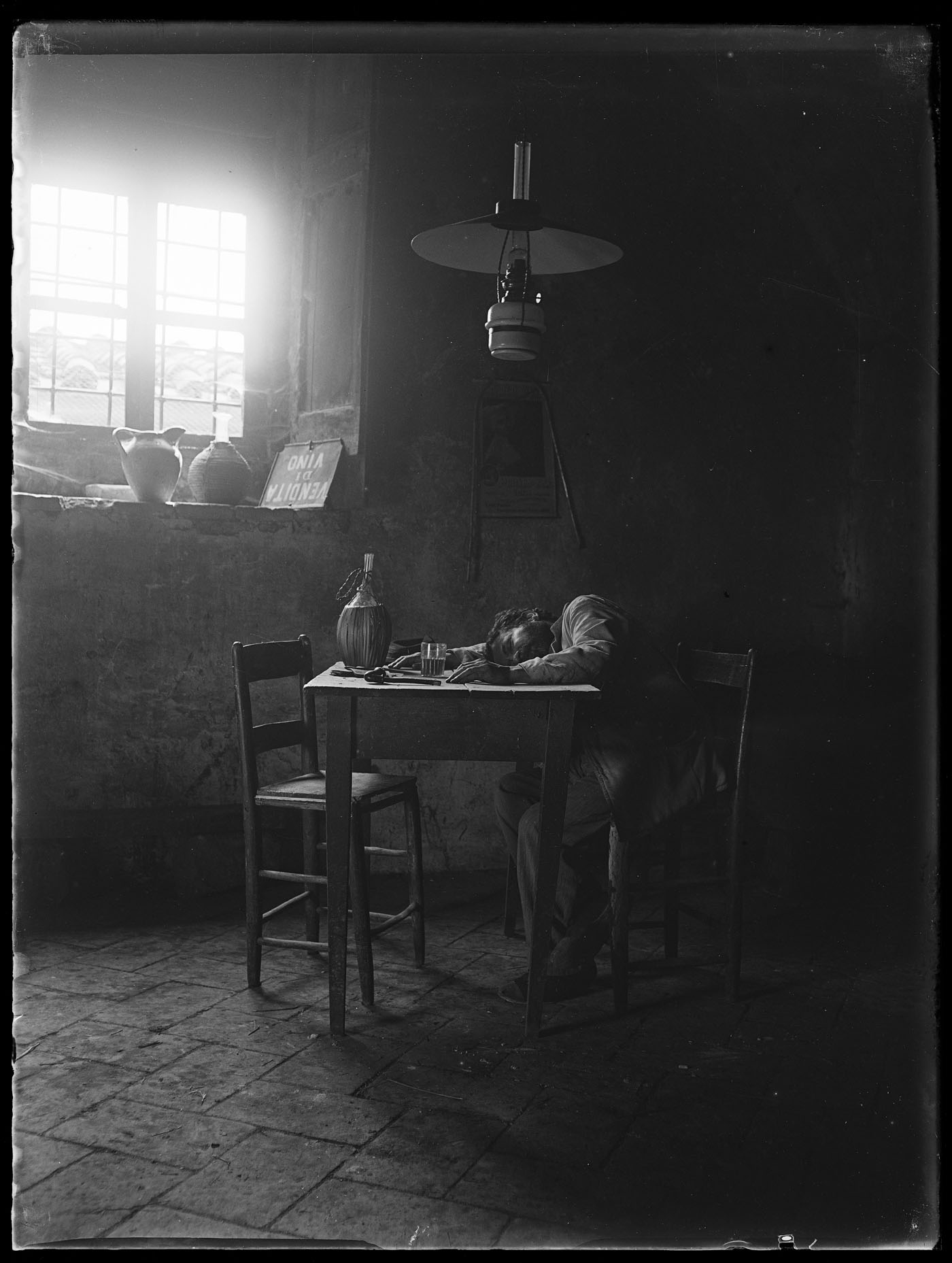 L1963 (negativo) di studio di vetrate artistiche Moretti-Caselli (fine/ inizio XX/ XXI)