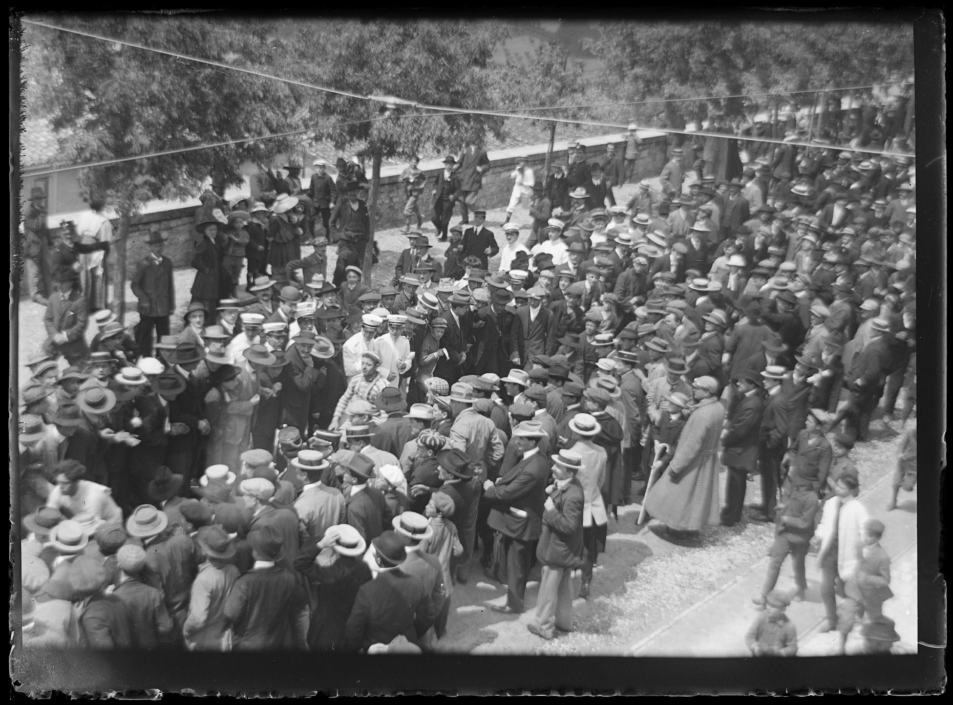 L1867 (negativo) di studio di vetrate artistiche Moretti-Caselli (fine/ inizio XX/ XXI)