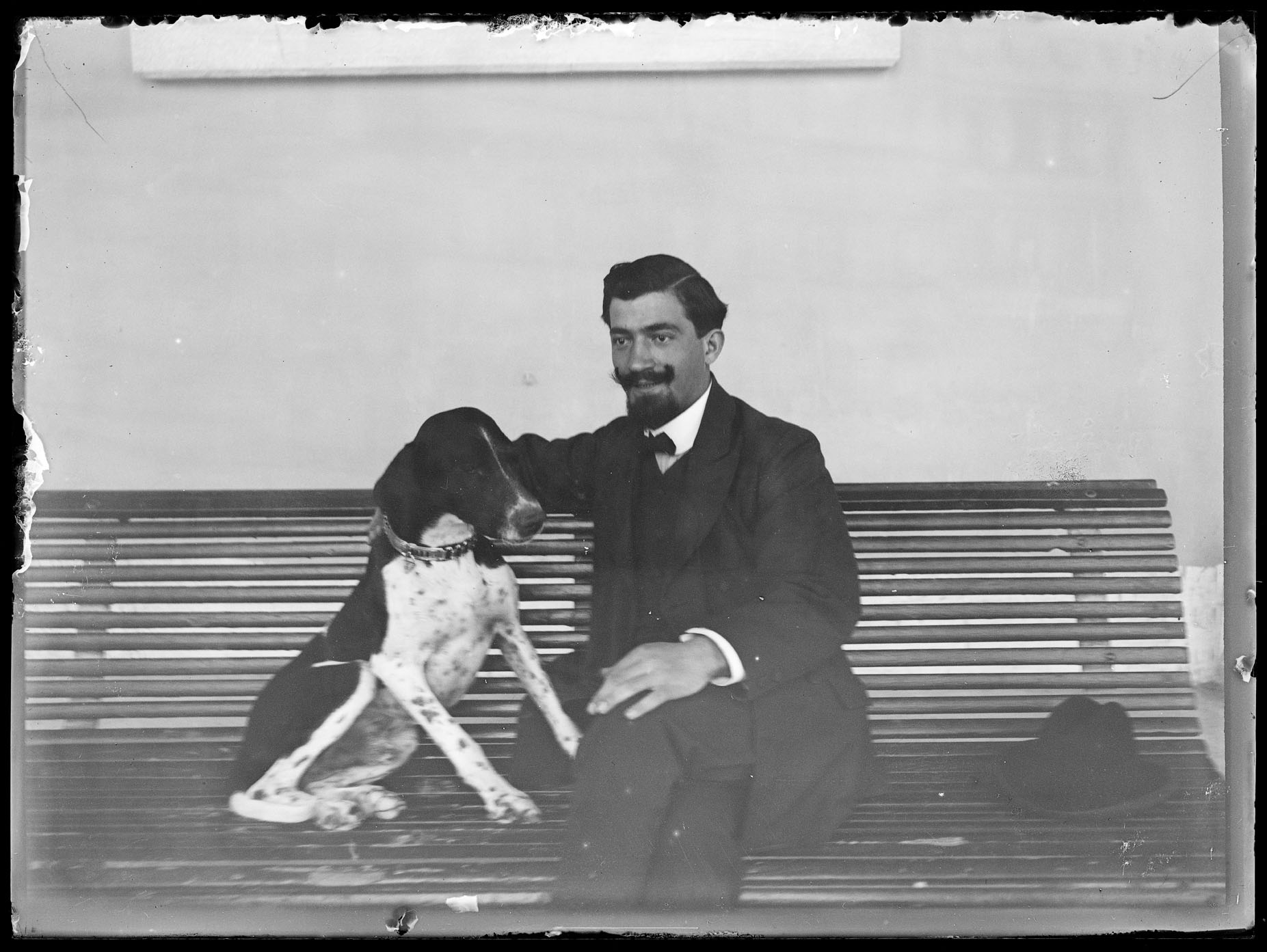 L1928 (negativo) di studio di vetrate artistiche Moretti-Caselli (fine/ inizio XX/ XXI)