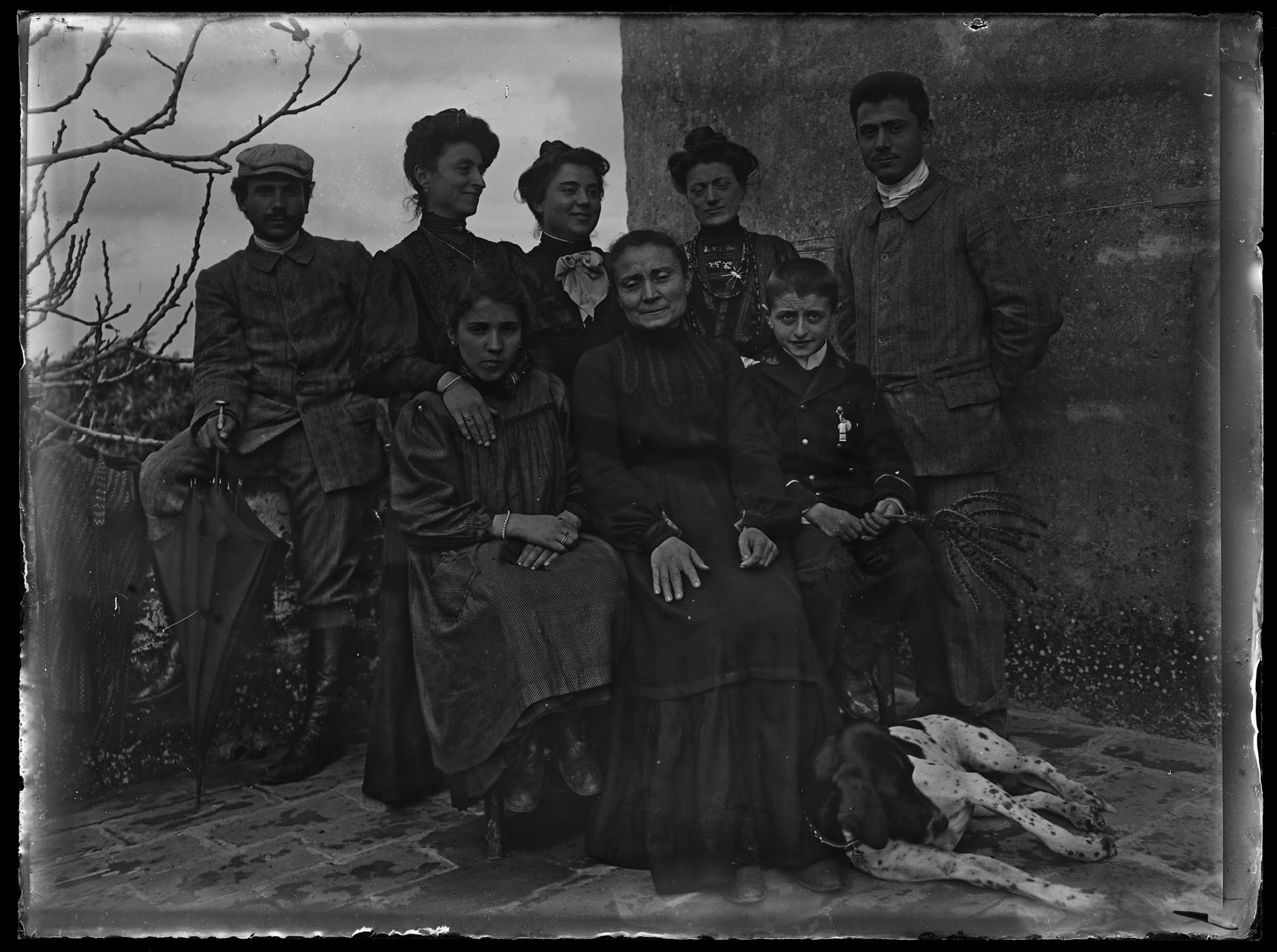 L1970 (negativo) di studio di vetrate artistiche Moretti-Caselli (fine/ inizio XX/ XXI)