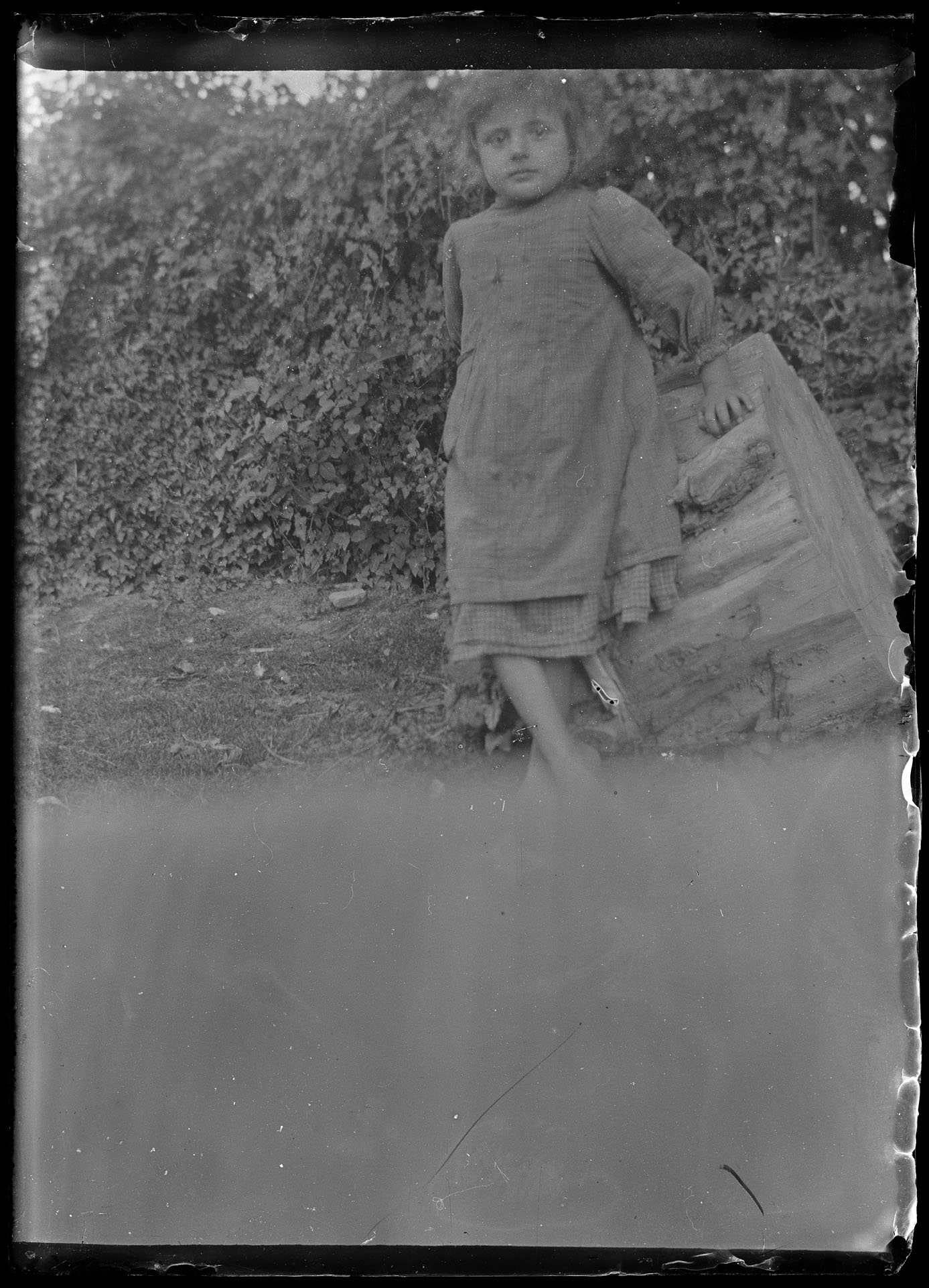 L2077 (negativo) di studio di vetrate artistiche Moretti-Caselli (fine/ inizio XX/ XXI)