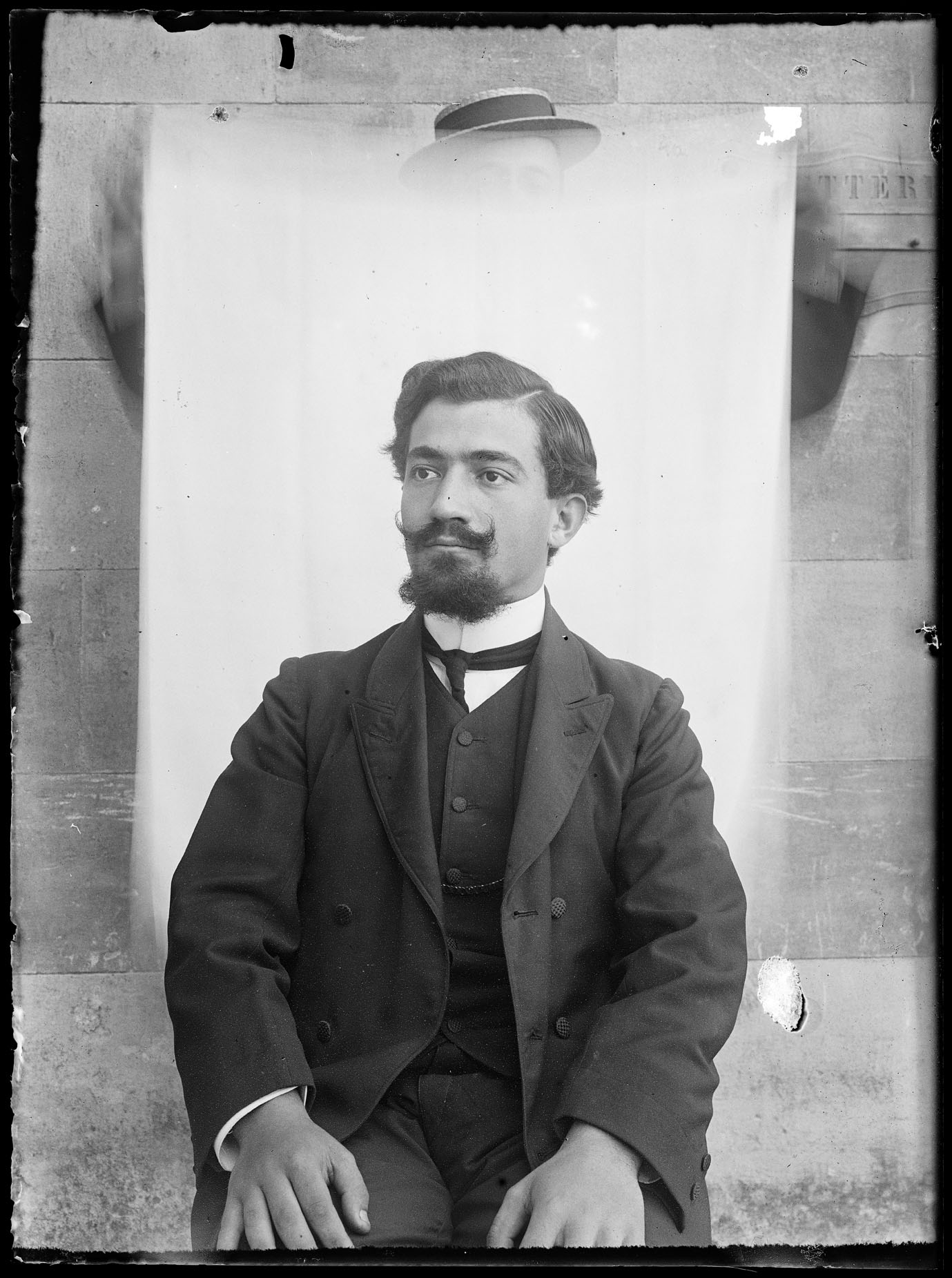 L1947 (negativo) di studio di vetrate artistiche Moretti-Caselli (fine/ inizio XX/ XXI)