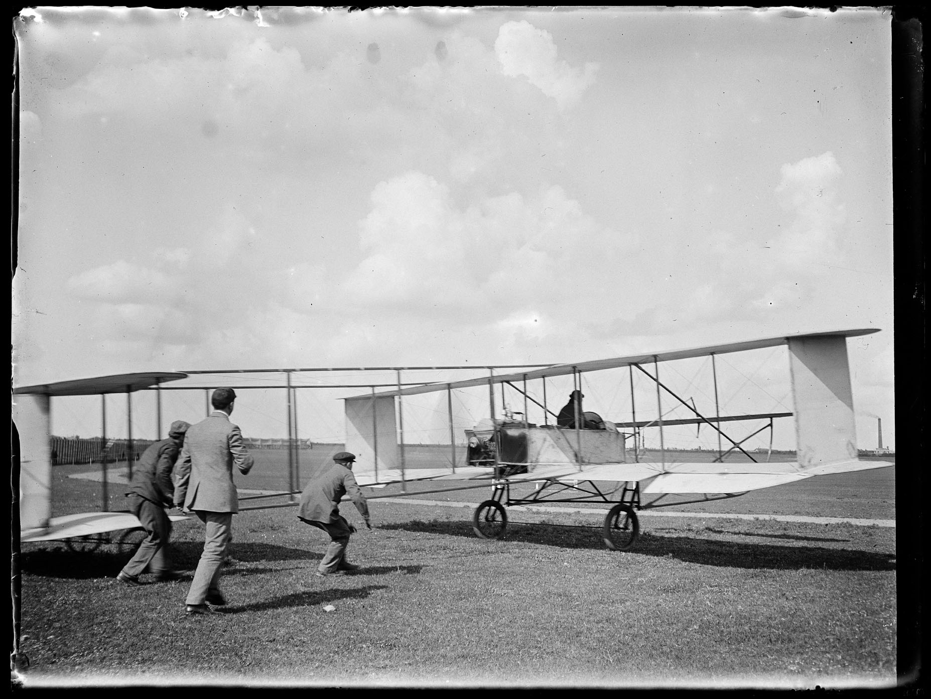 L1821 (negativo) di studio di vetrate artistiche Moretti-Caselli (fine/ inizio XX/ XXI)