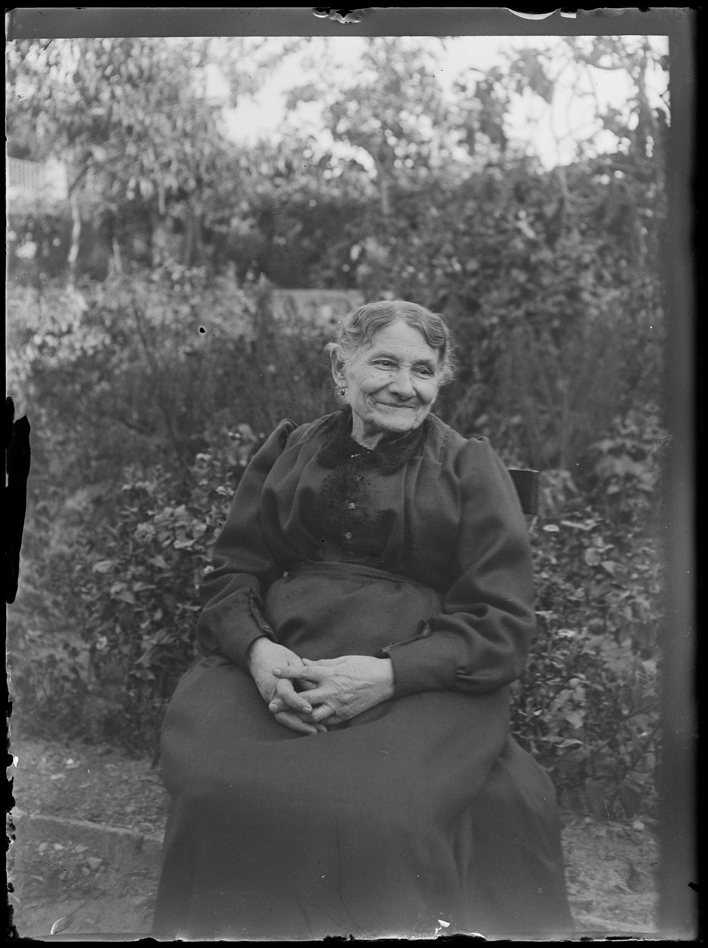 L1990 (negativo) di studio di vetrate artistiche Moretti-Caselli (fine/ inizio XX/ XXI)