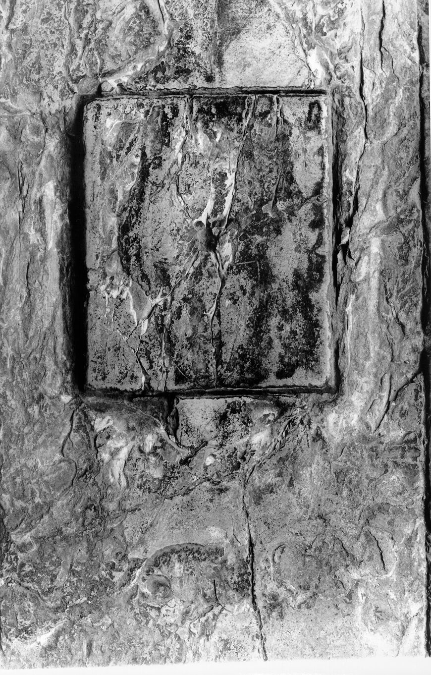 Cino di Pietro e di Giovanni da Vecchiano (lastra tombale) - bottega pisana (sec. XIV)