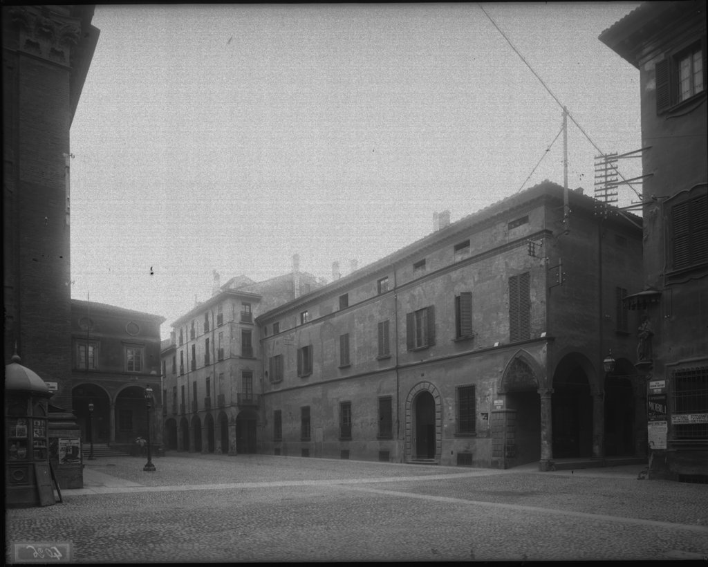 Bologna - Palazzi - Architetture (negativo) di Croci Felice (XX)