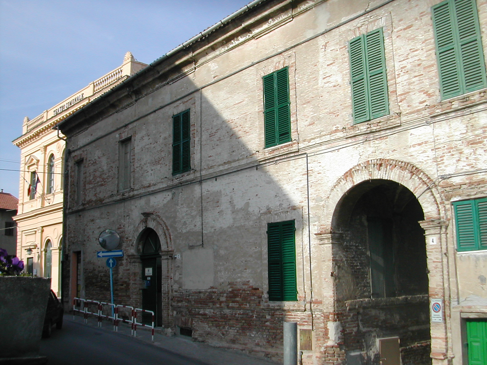 Palazzo della Caritas (palazzo, della Caritas) - Montemarciano (AN) 