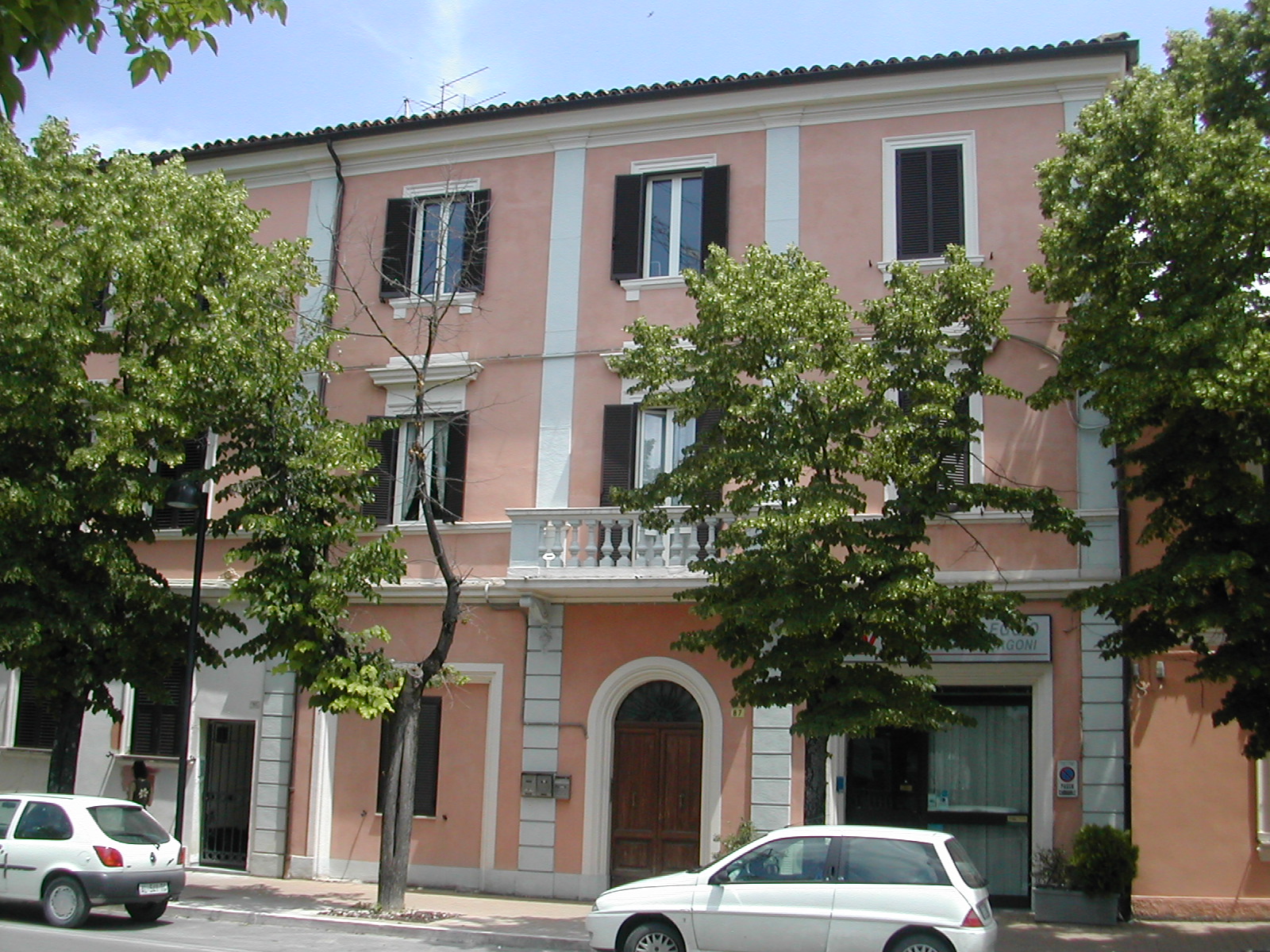 Palazzina di appartamenti (palazzina, di appartamenti) - Fabriano (AN) 