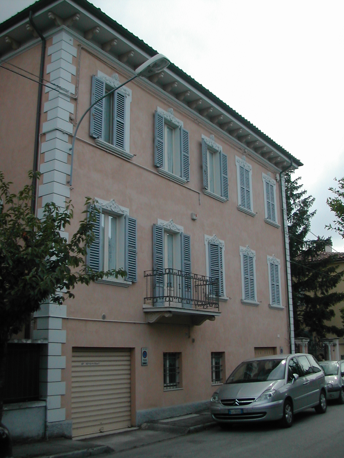 Villino monofamiliare (villino monofamiliare) - Fabriano (AN) 
