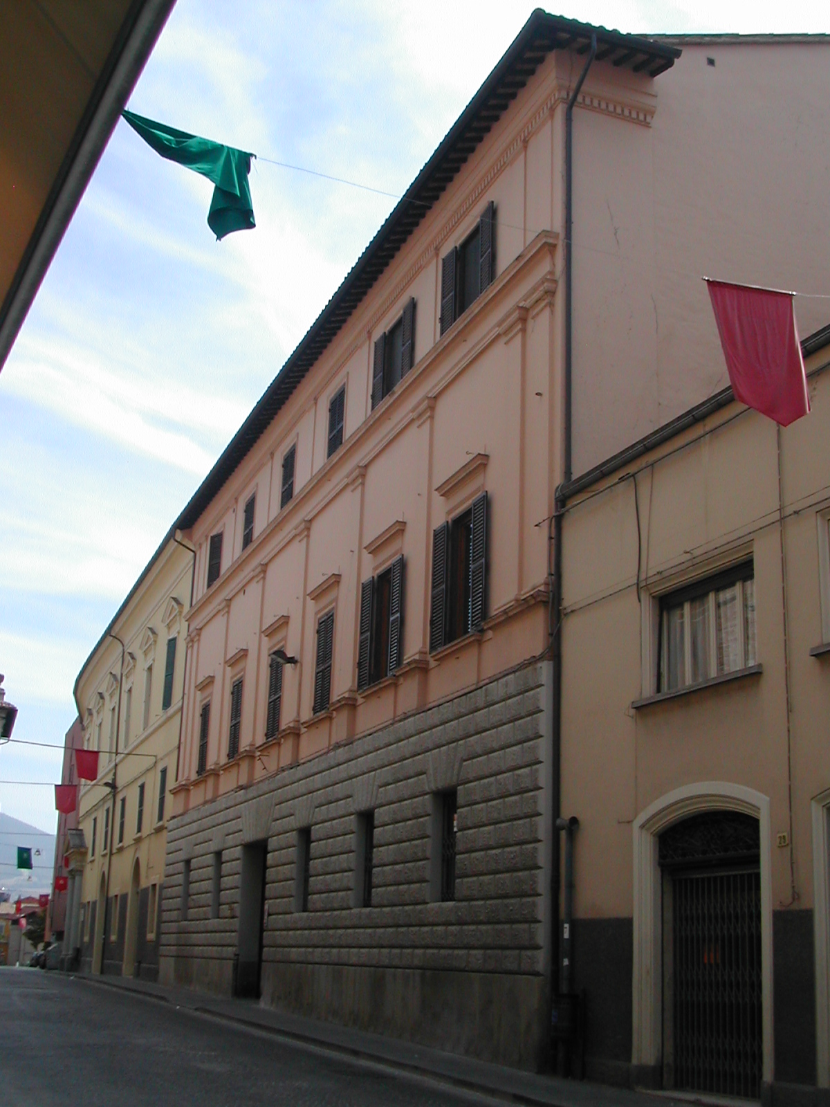 Palazzo Vallemani (palazzo, signorile) - Fabriano (AN) 