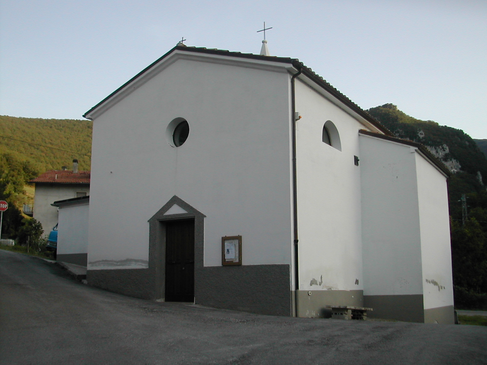 Chiesa di S. Antonio in Grotte (chiesa, parrocchiale) - Fabriano (AN) 