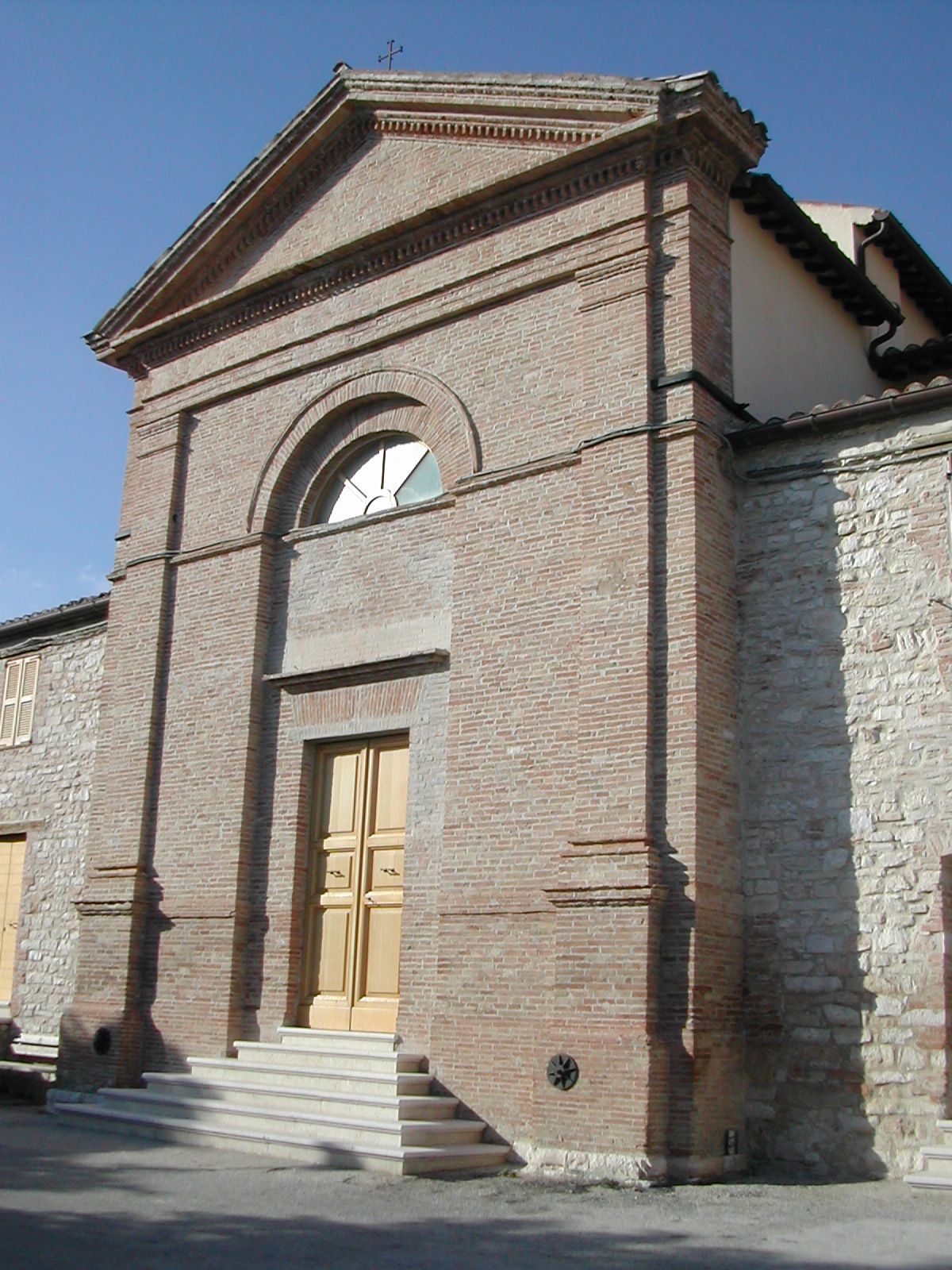 Chiesa di S. Pietro Apostolo (chiesa) - Fabriano (AN) 