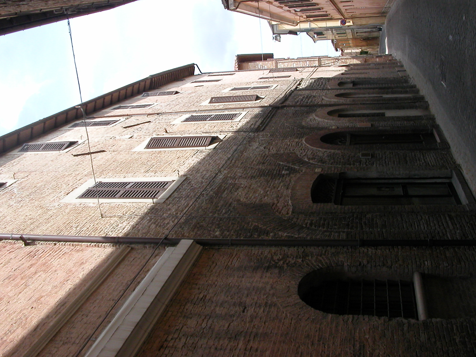 Casa quattrocentesca in Via Saffi, 2 (palazzo, di appartamenti) - Fabriano (AN) 