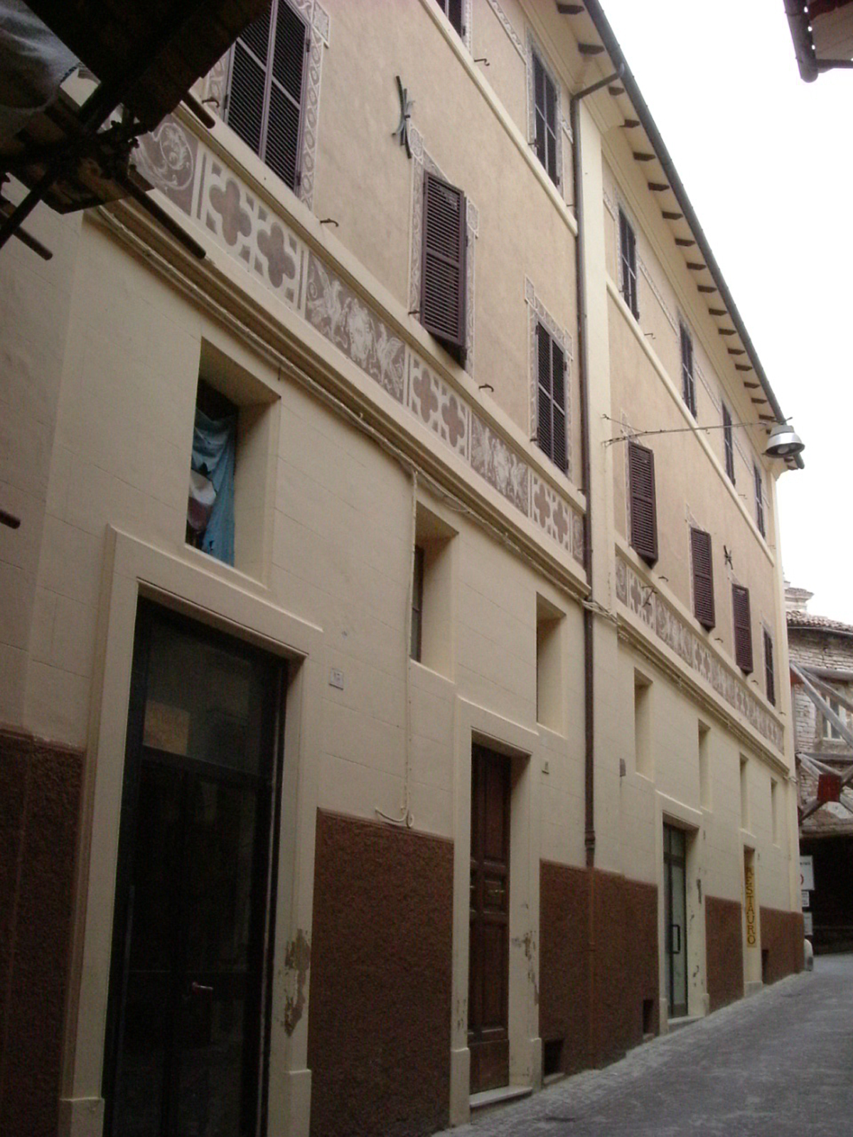 Palazzo con affreschi in Via Leopardi, 11 (palazzo, signorile) - Fabriano (AN) 