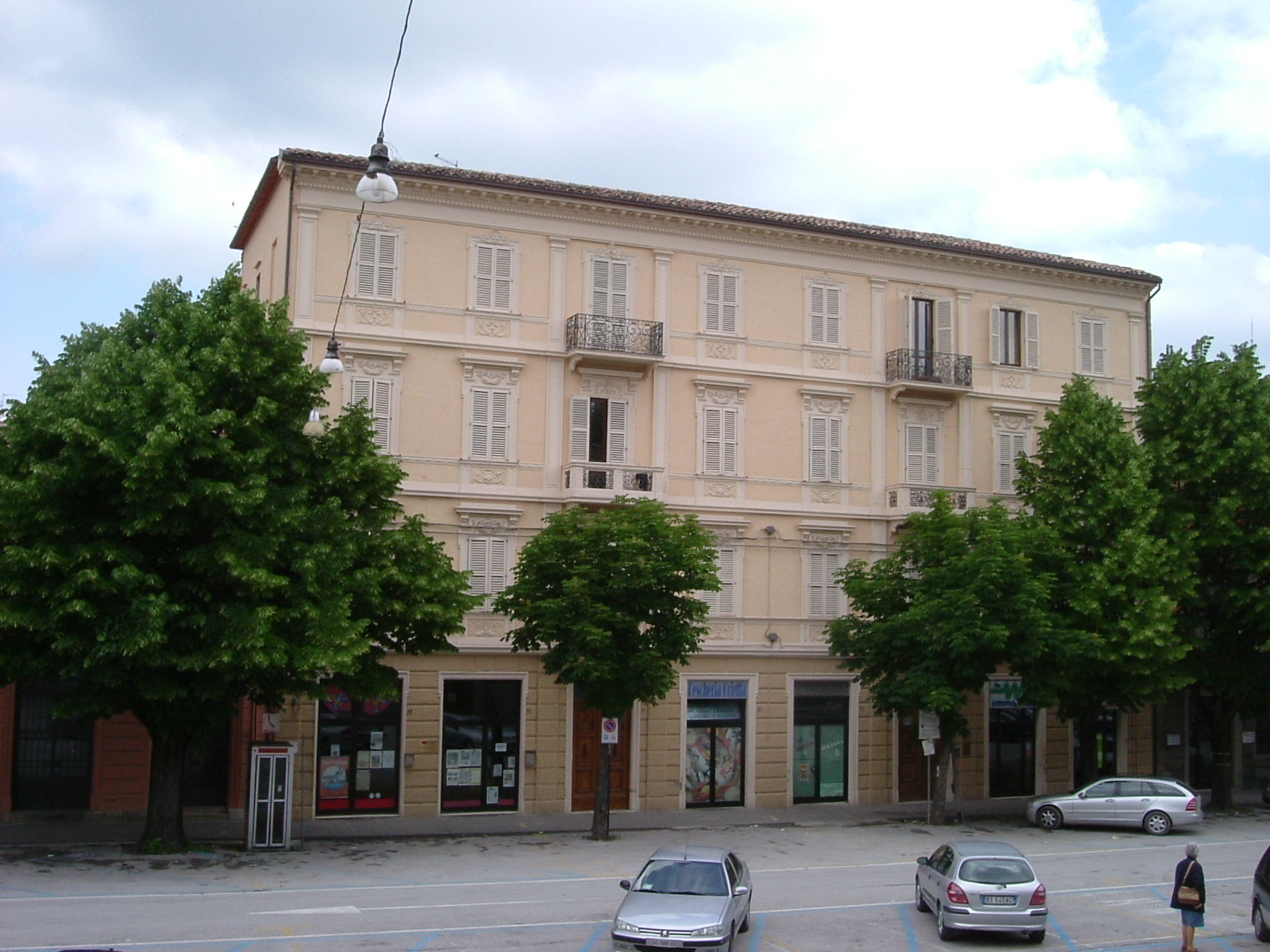 Palazzo Gagliardi (palazzo, di appartamenti) - Fabriano (AN) 