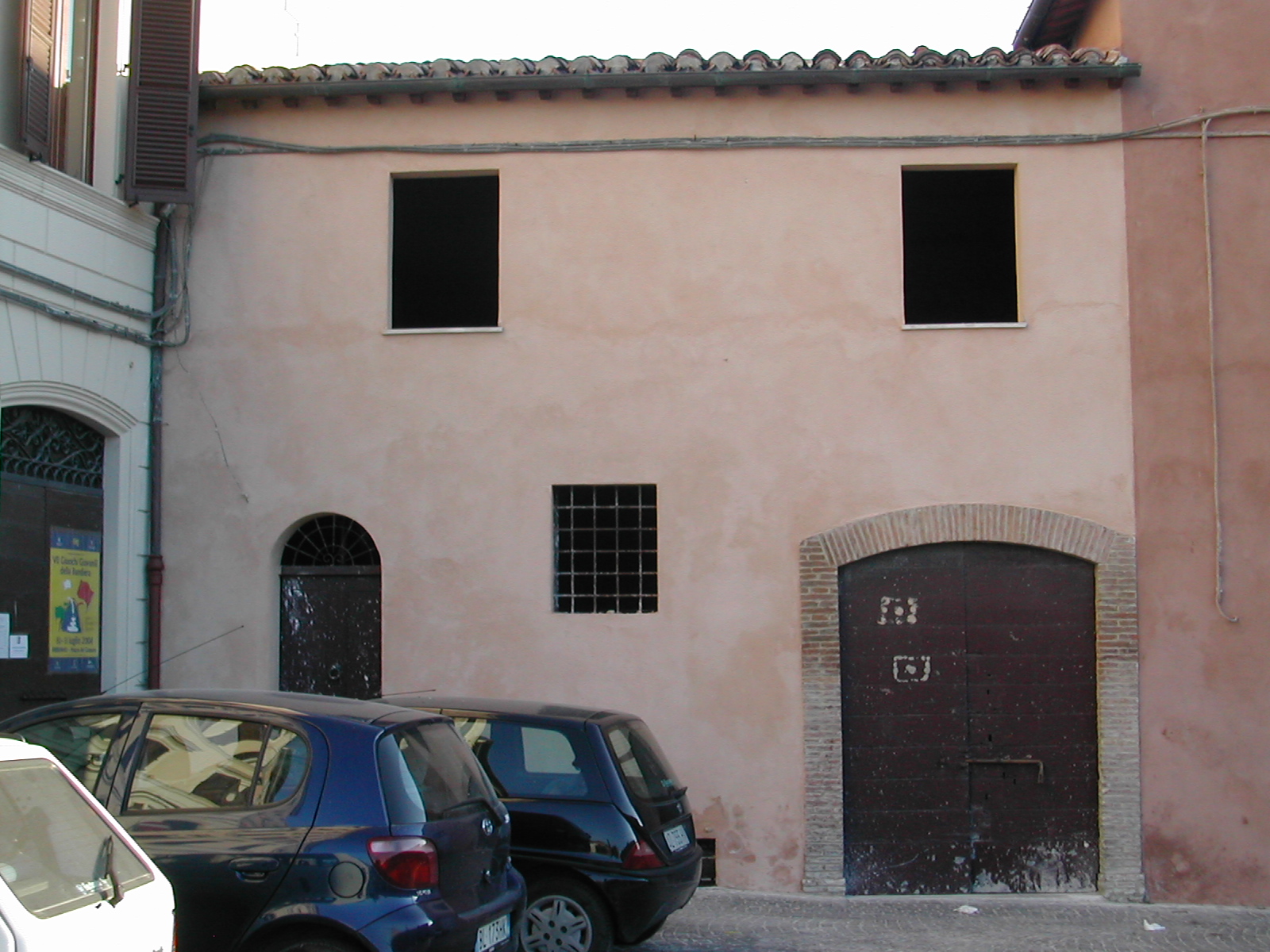 Casa in P.zza Garibaldi (casa a schiera) - Fabriano (AN) 