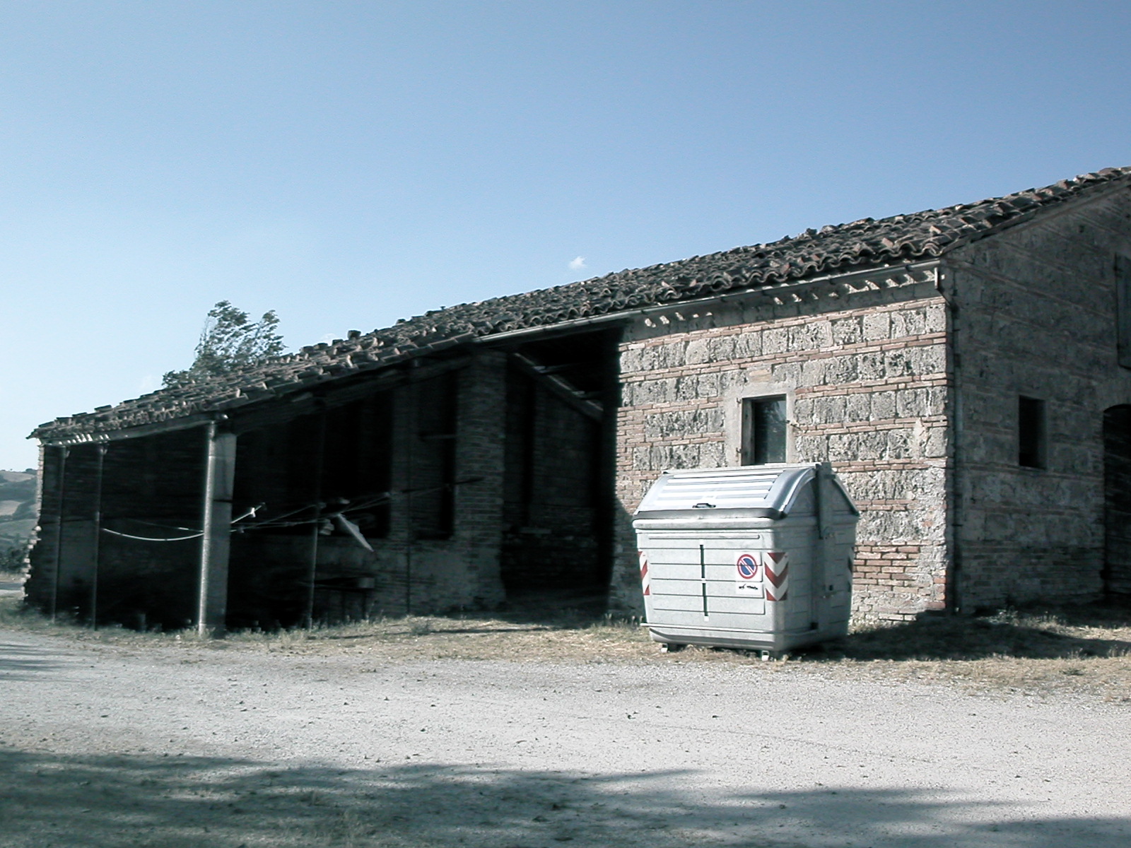Granaio di Villa Old Ranch (granaio) - Fabriano (AN) 