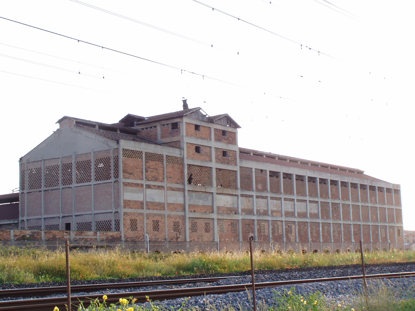 Stabilimento Montedison (edificio industriale) - Falconara Marittima (AN) 