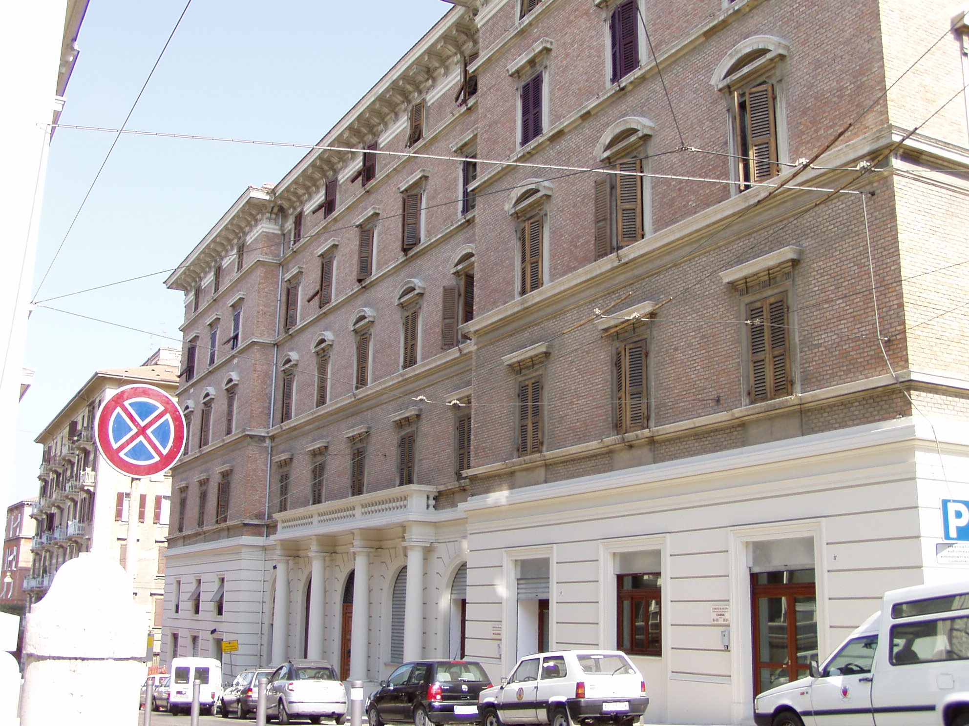 Palazzo in stile littorio (palazzo, di appartamenti) - Ancona (AN) 