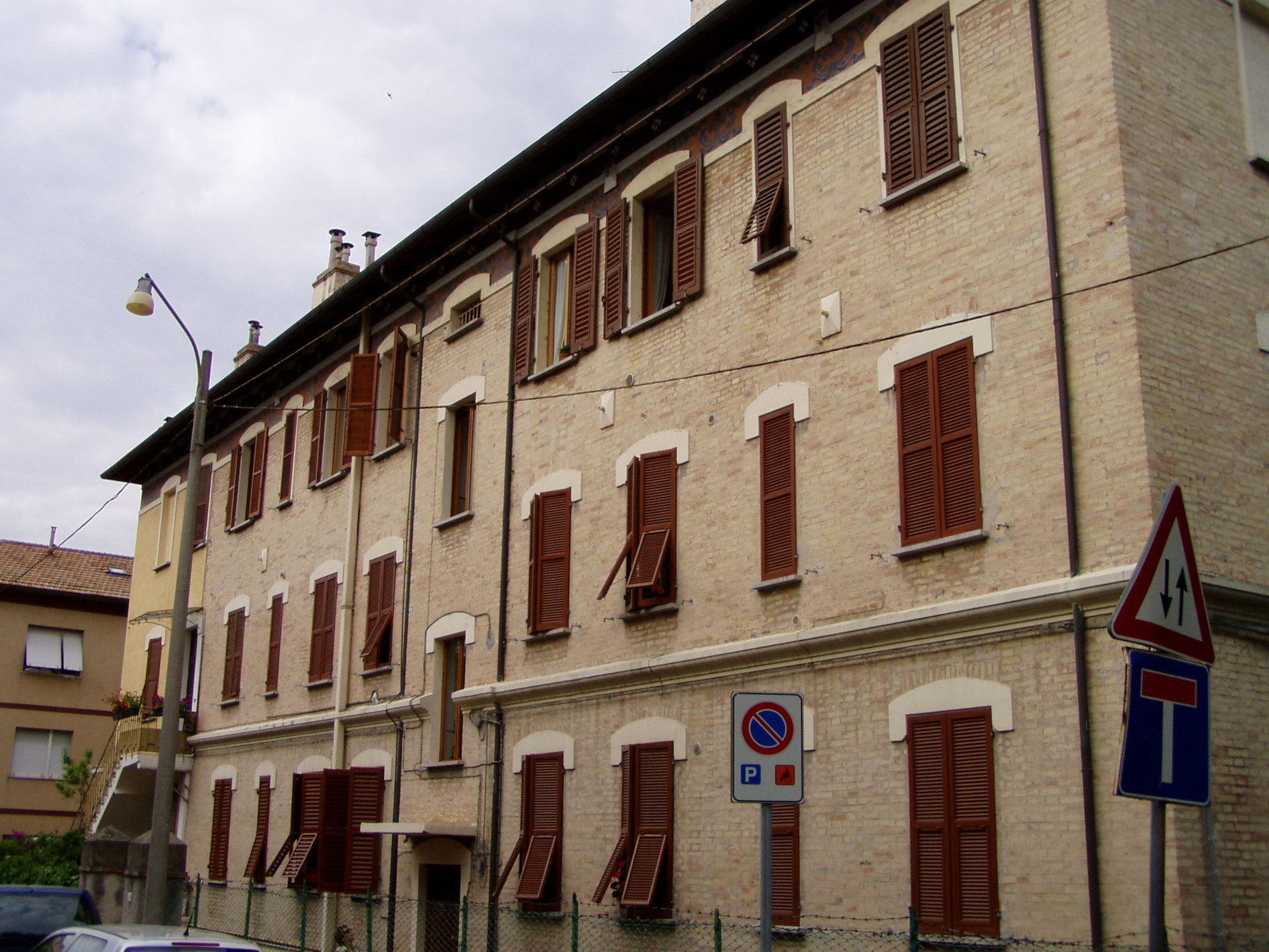 Palazzo in stile liberty (palazzo, di appartamenti) - Ancona (AN) 