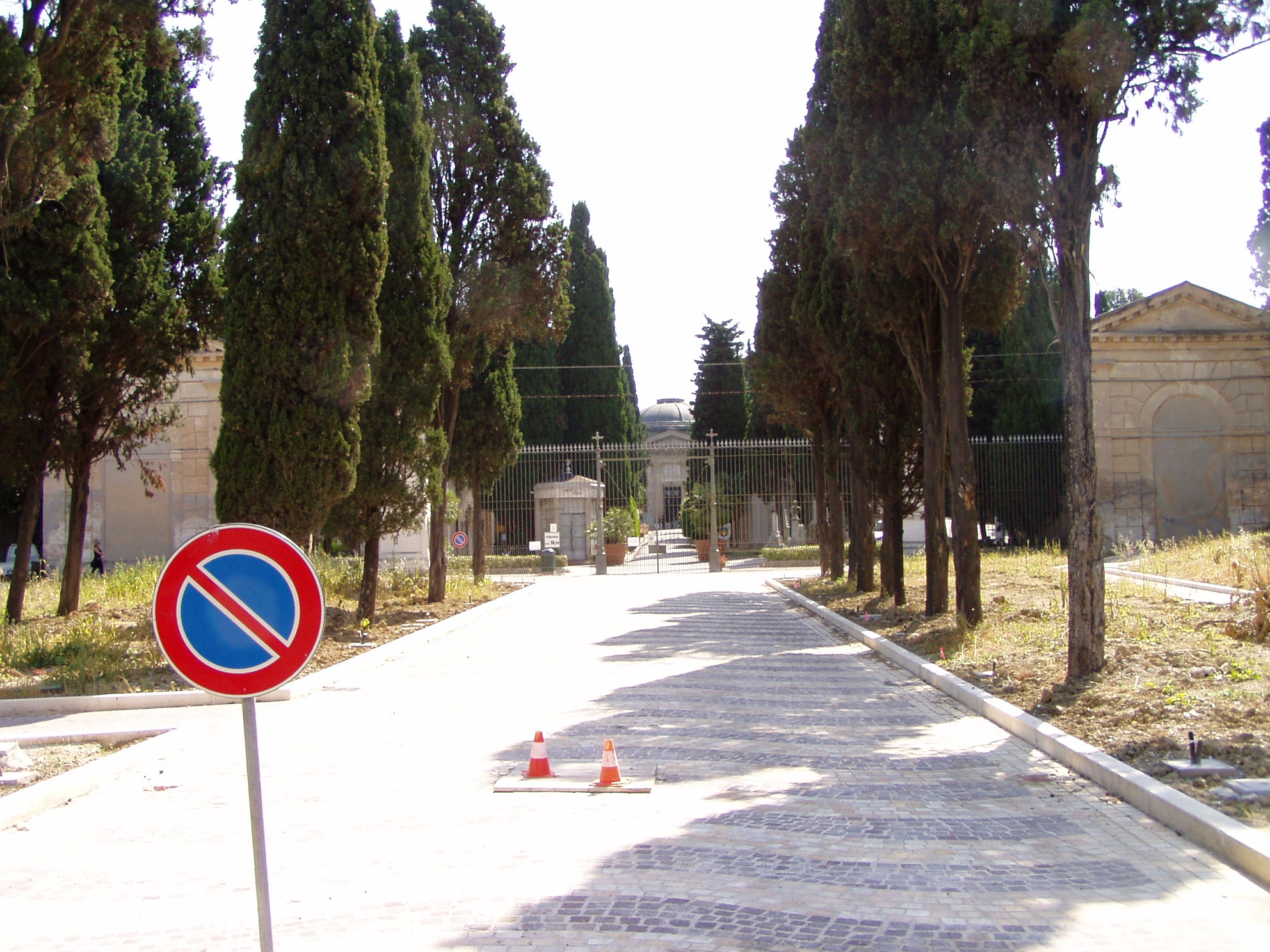 Cimitero delle Tavernelle (cimitero, comunale) - Ancona (AN) 