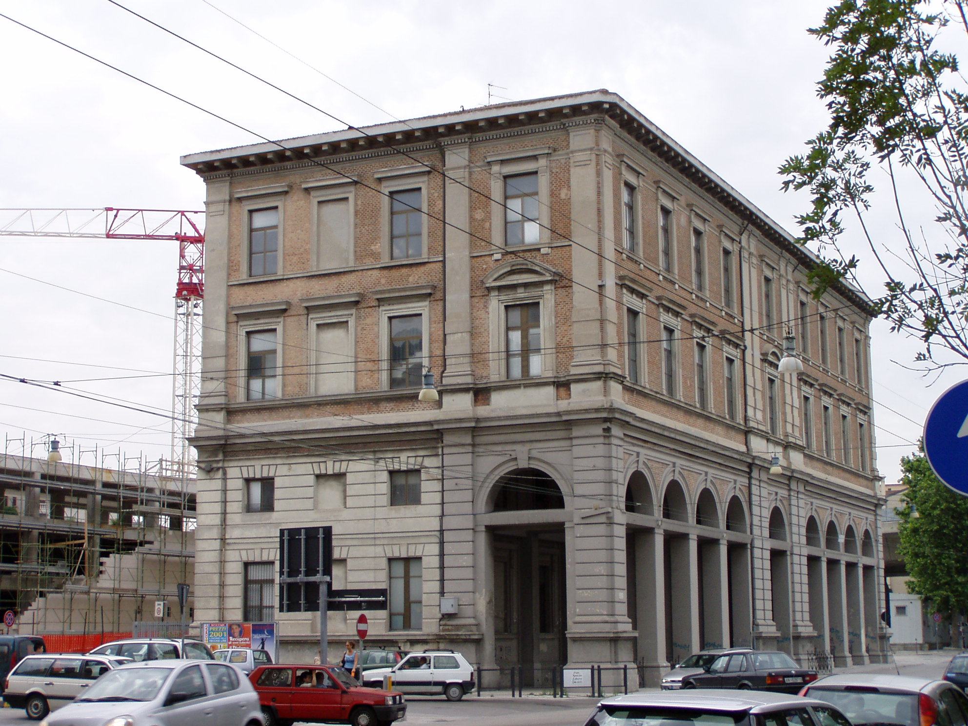 Scuola elementare Leonardo da Vinci (scuola) - Ancona (AN) 