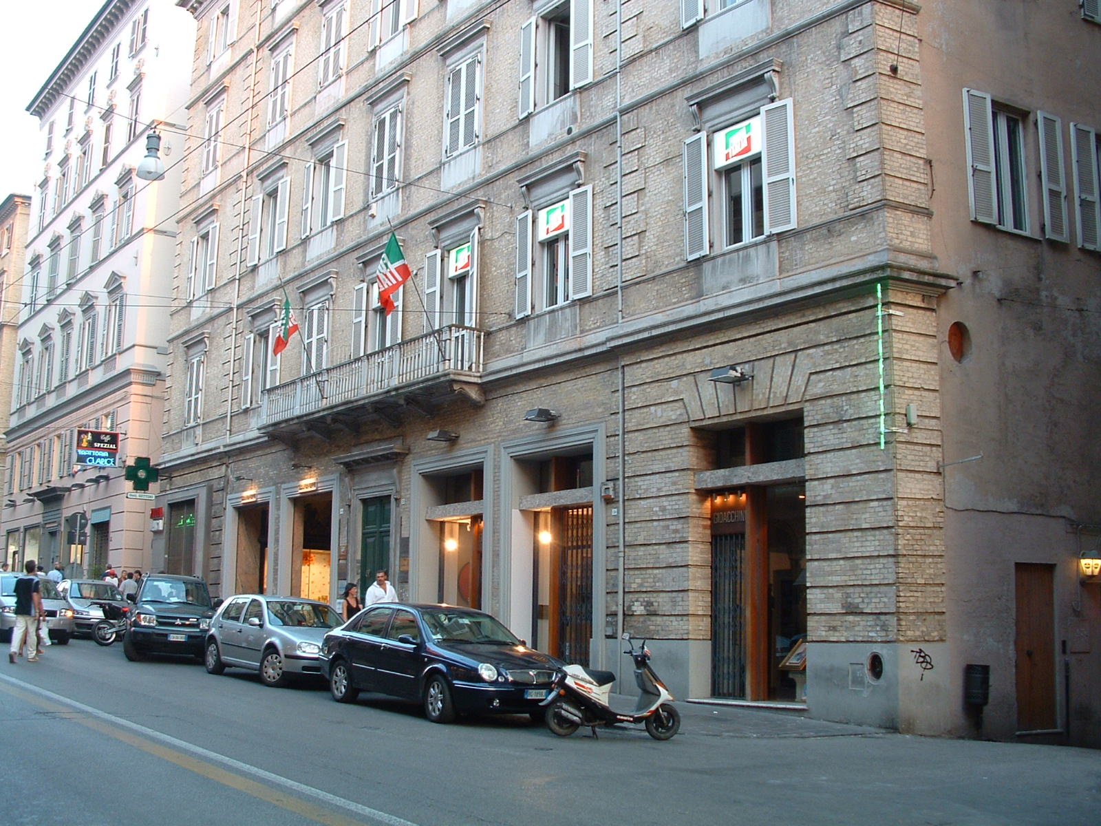 Palazzo in stile neoclassico (palazzo, di appartamenti) - Ancona (AN) 