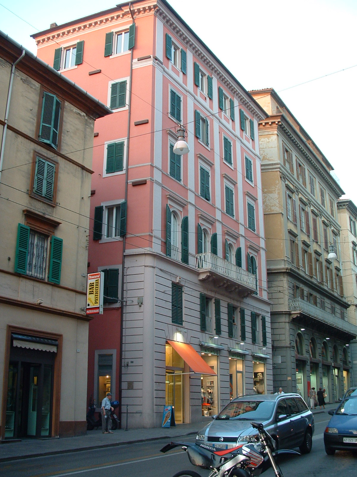 Palazzo in stile neoclassico (palazzo, di appartamenti) - Ancona (AN) 