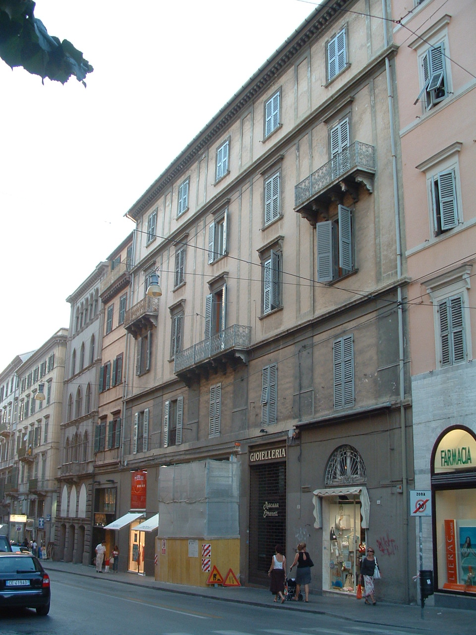 Palazzo di appartamenti (palazzo, di appartamenti) - Ancona (AN) 