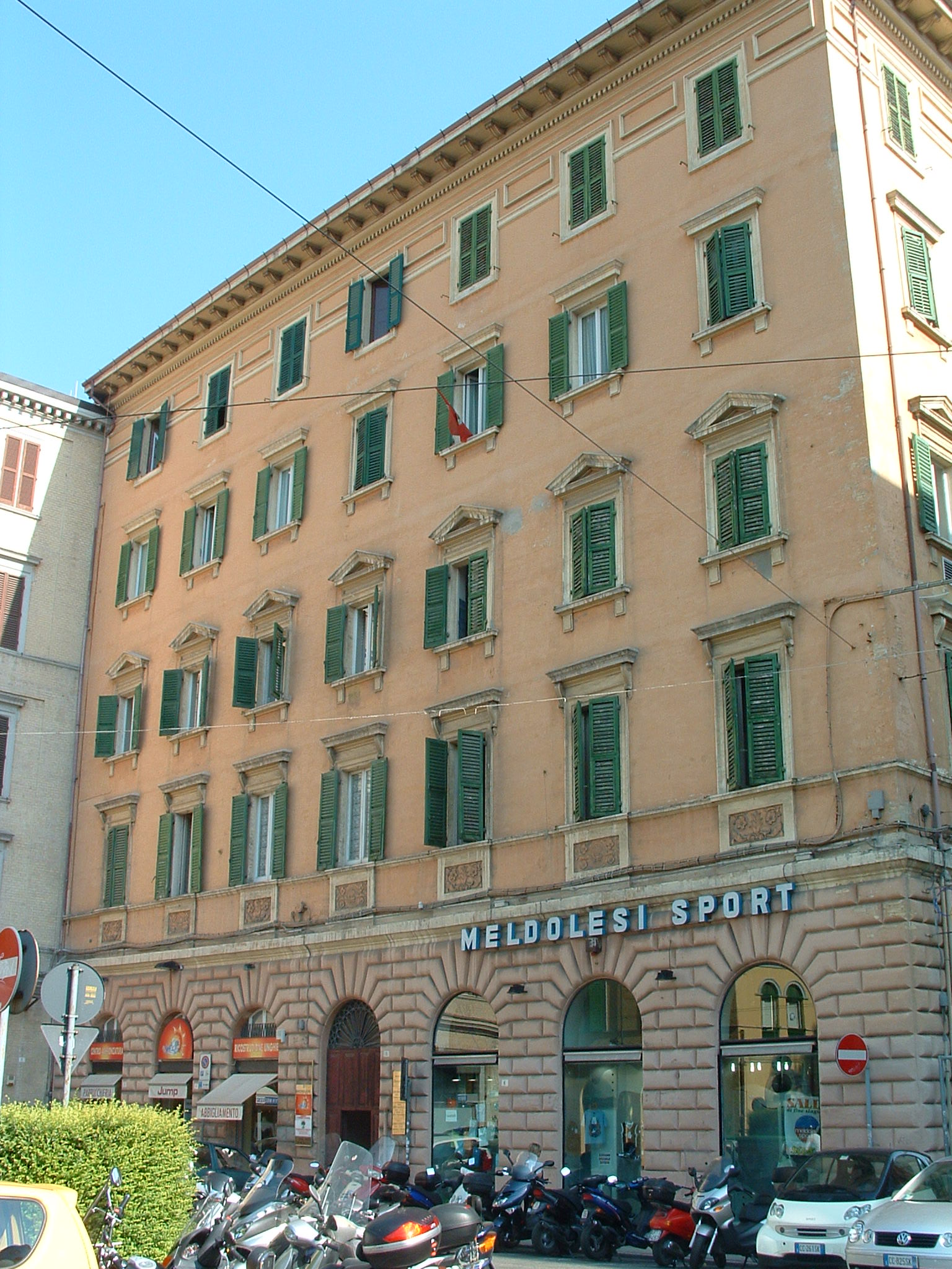 Palazzo di appartamenti (palazzo, di appartamenti) - Ancona (AN) 