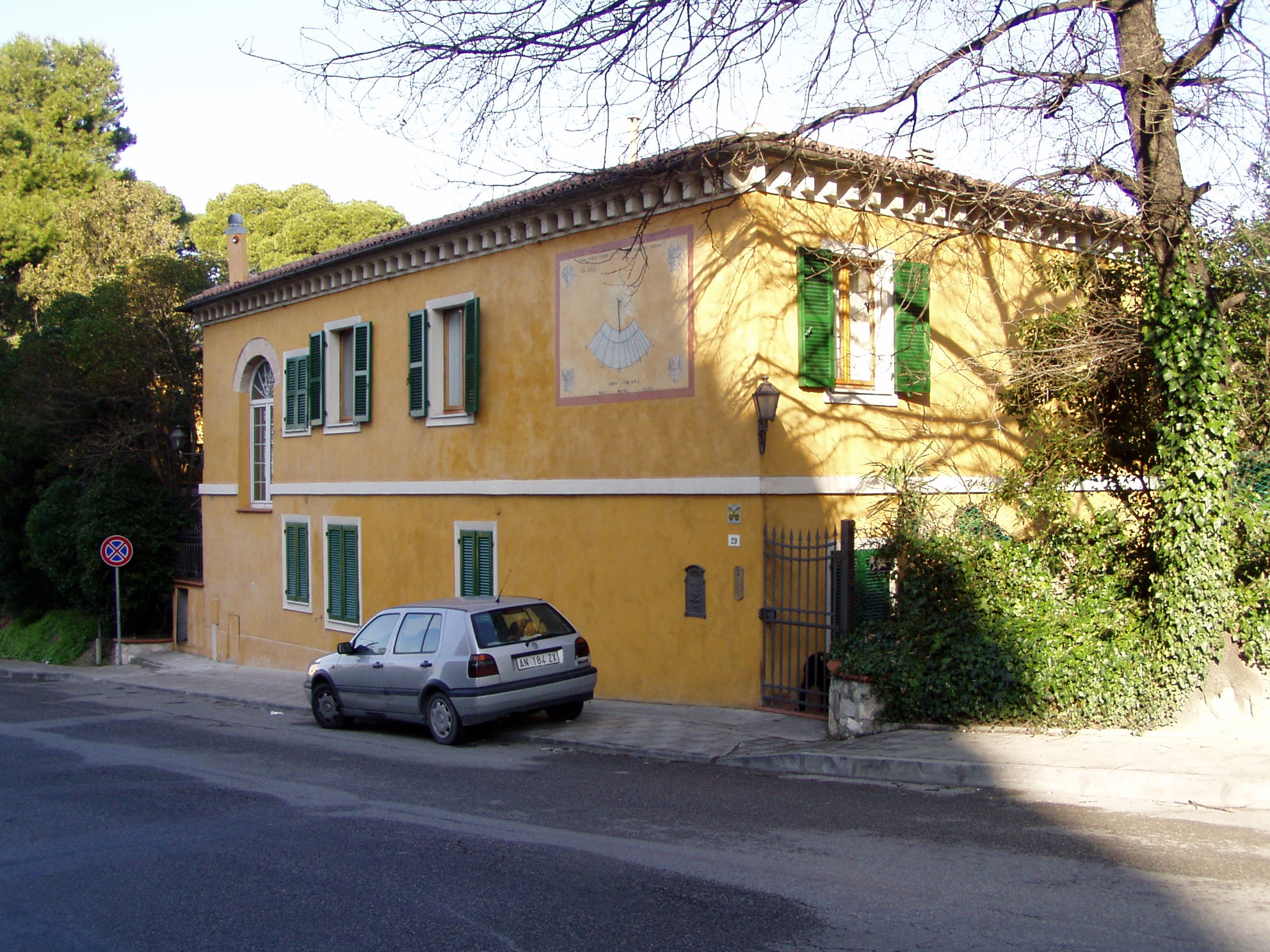 Villa Ferroni (casino, di villeggiatura) - Ancona (AN) 