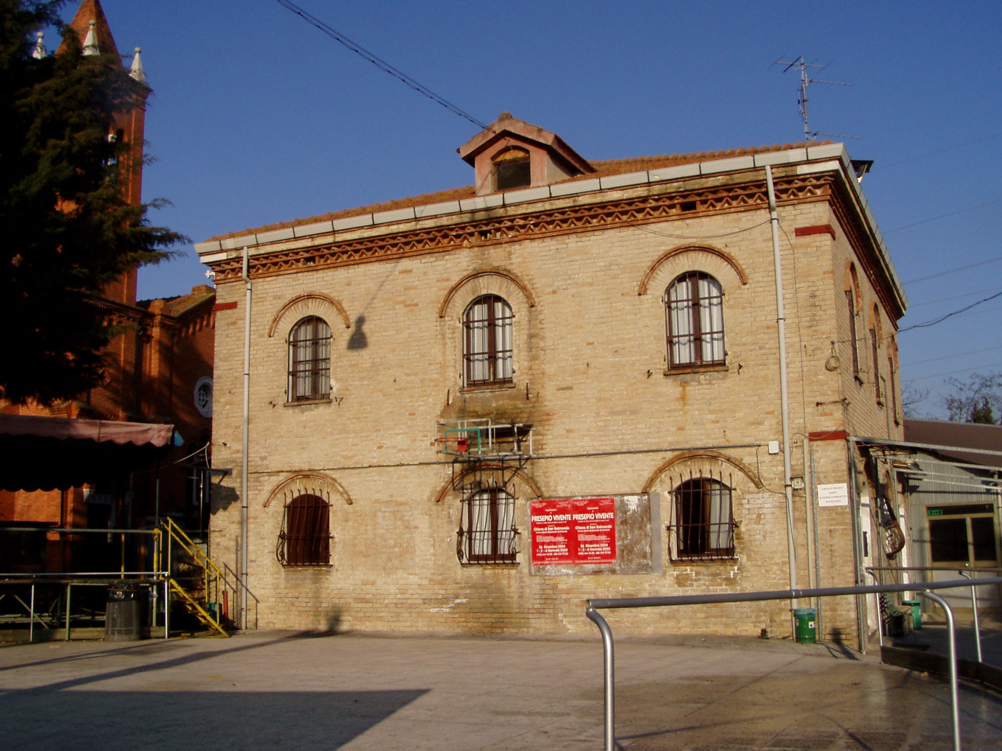 Casa canonica della Chiesa di S. Raimondo (casa canonica) - Ancona (AN) 