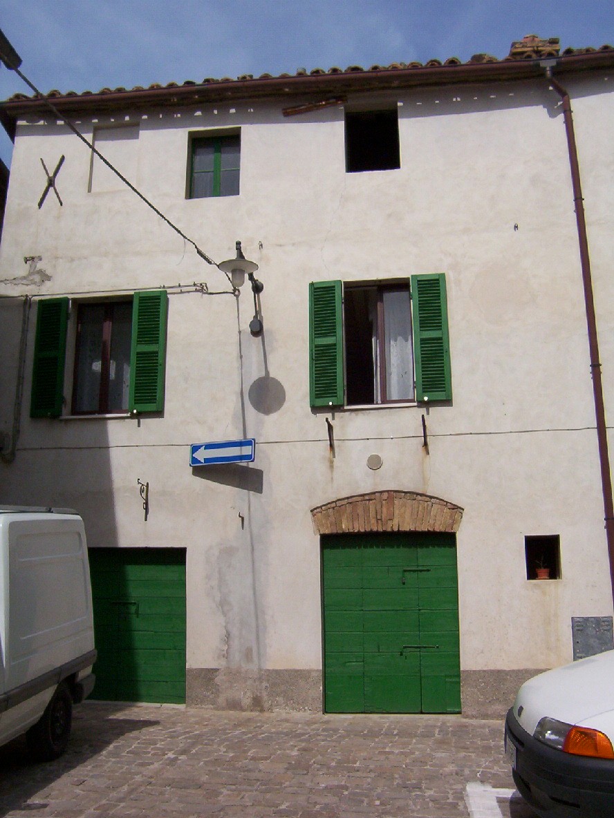 Casa a schiera (casa a schiera) - Poggio San Marcello (AN) 
